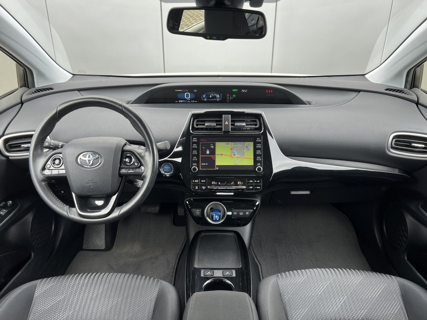 Foto van Toyota Toyota Prius PHV