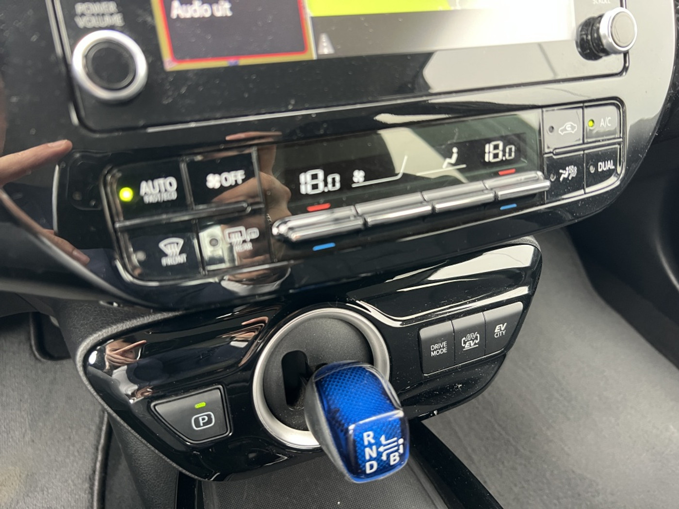 Foto van Toyota Toyota Prius PHV