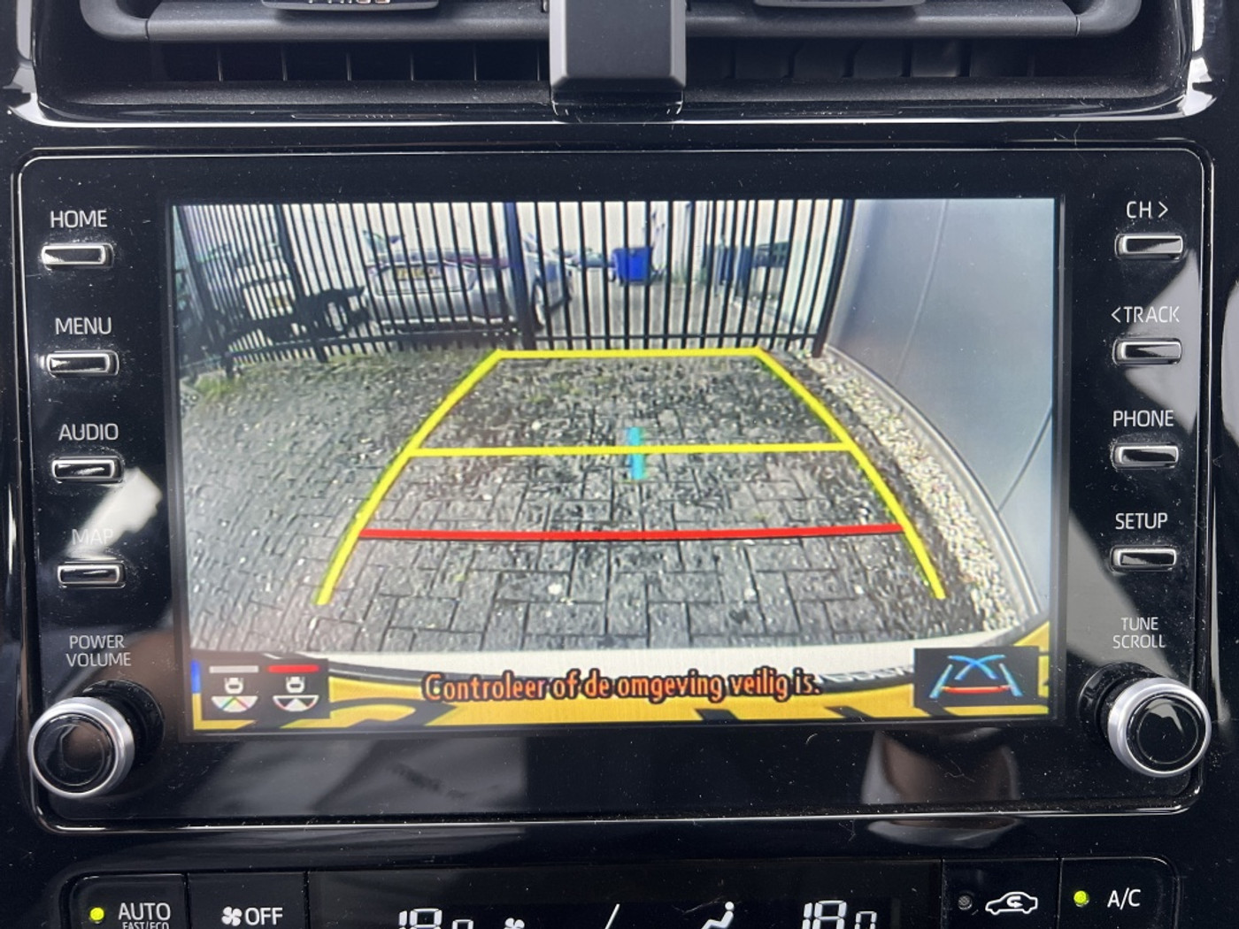 Foto van Toyota Toyota Prius PHV