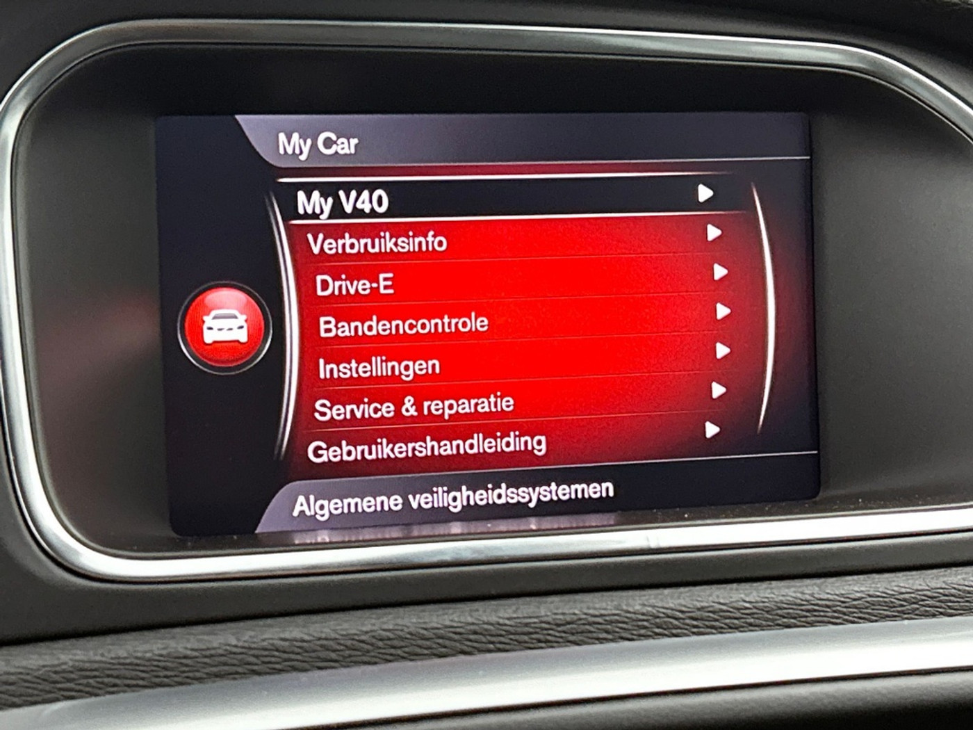 Foto van Volvo V40 Cross Country