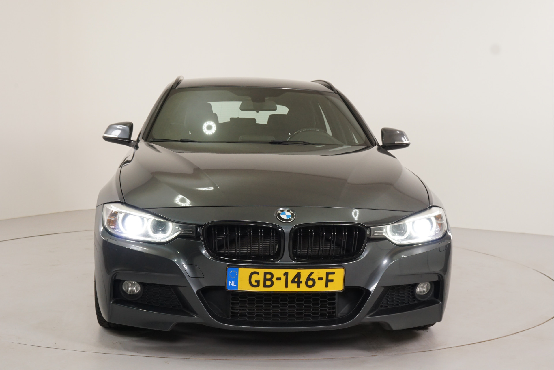 Foto van BMW 320i