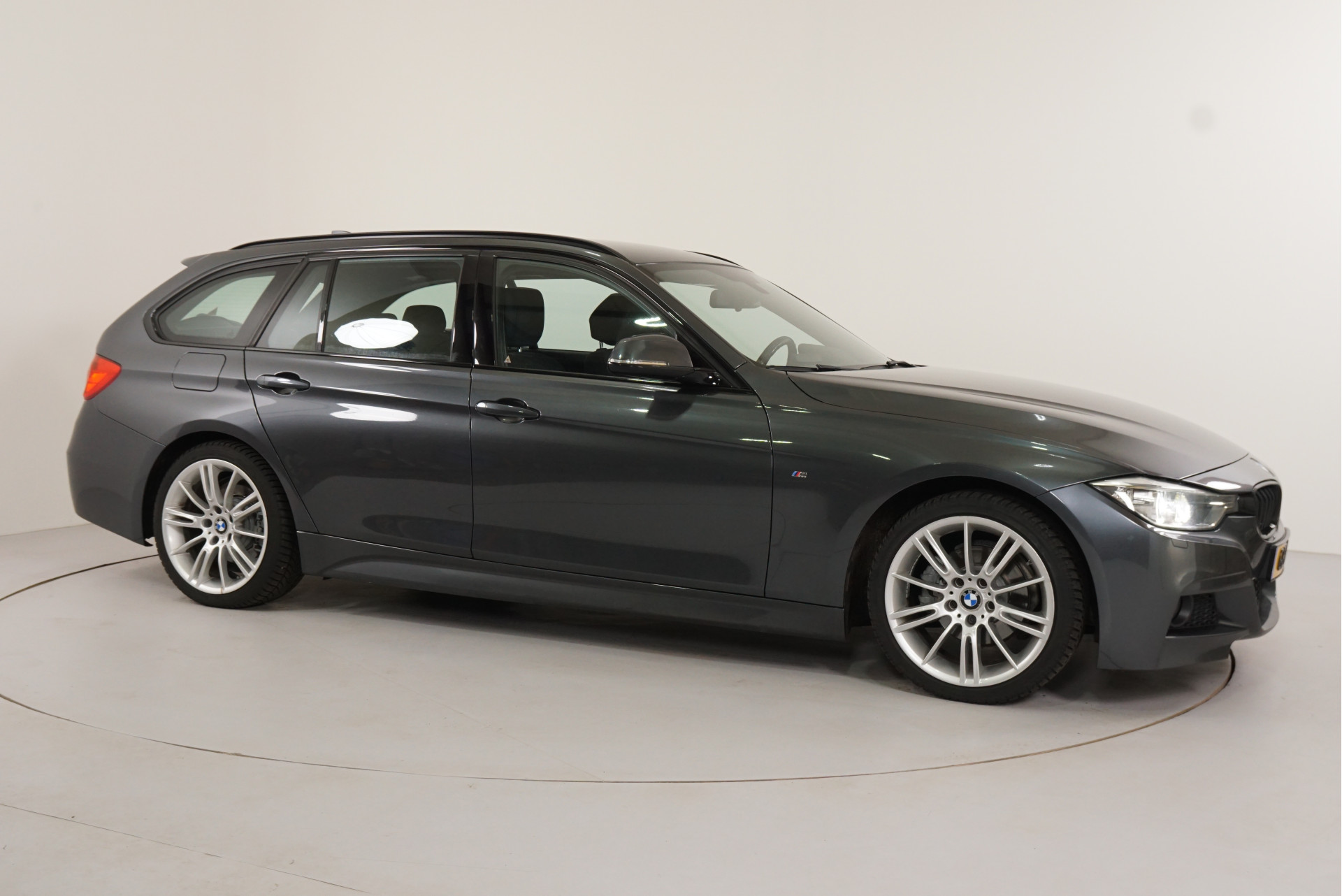 Foto van BMW 320i