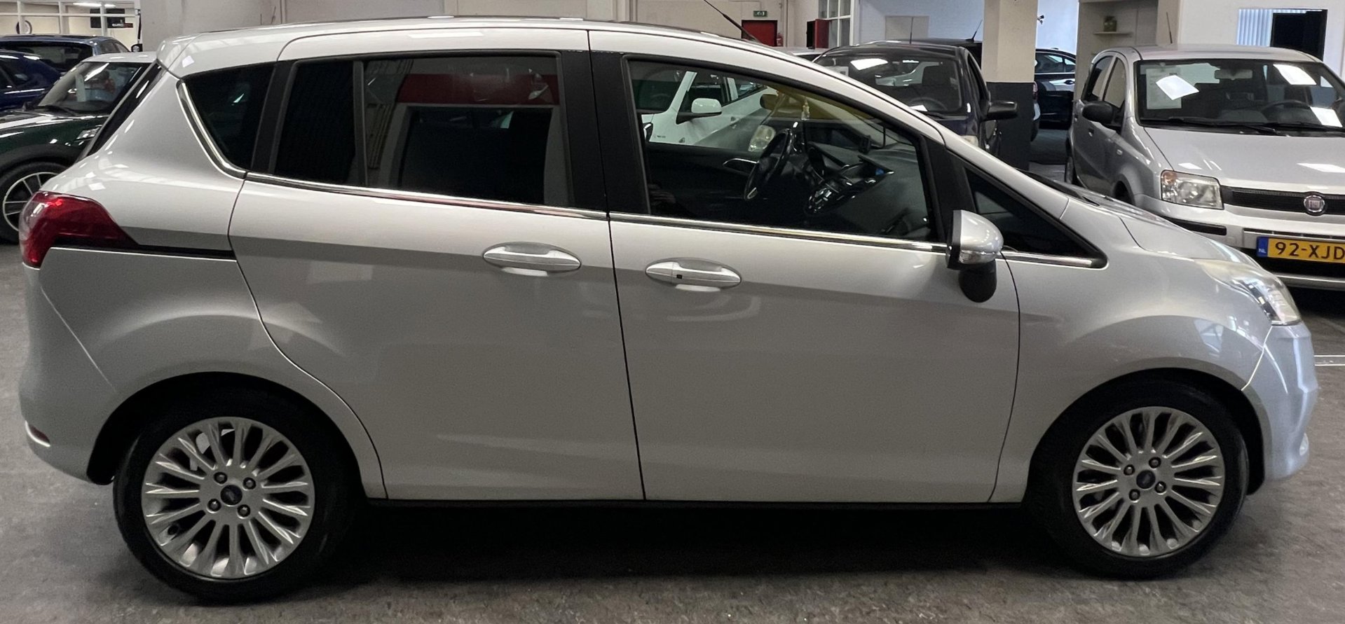 Foto van Ford B-max