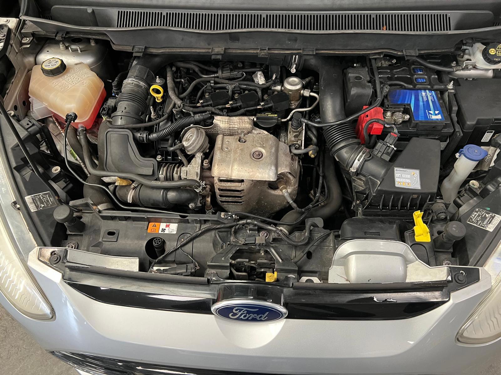 Foto van Ford B-max