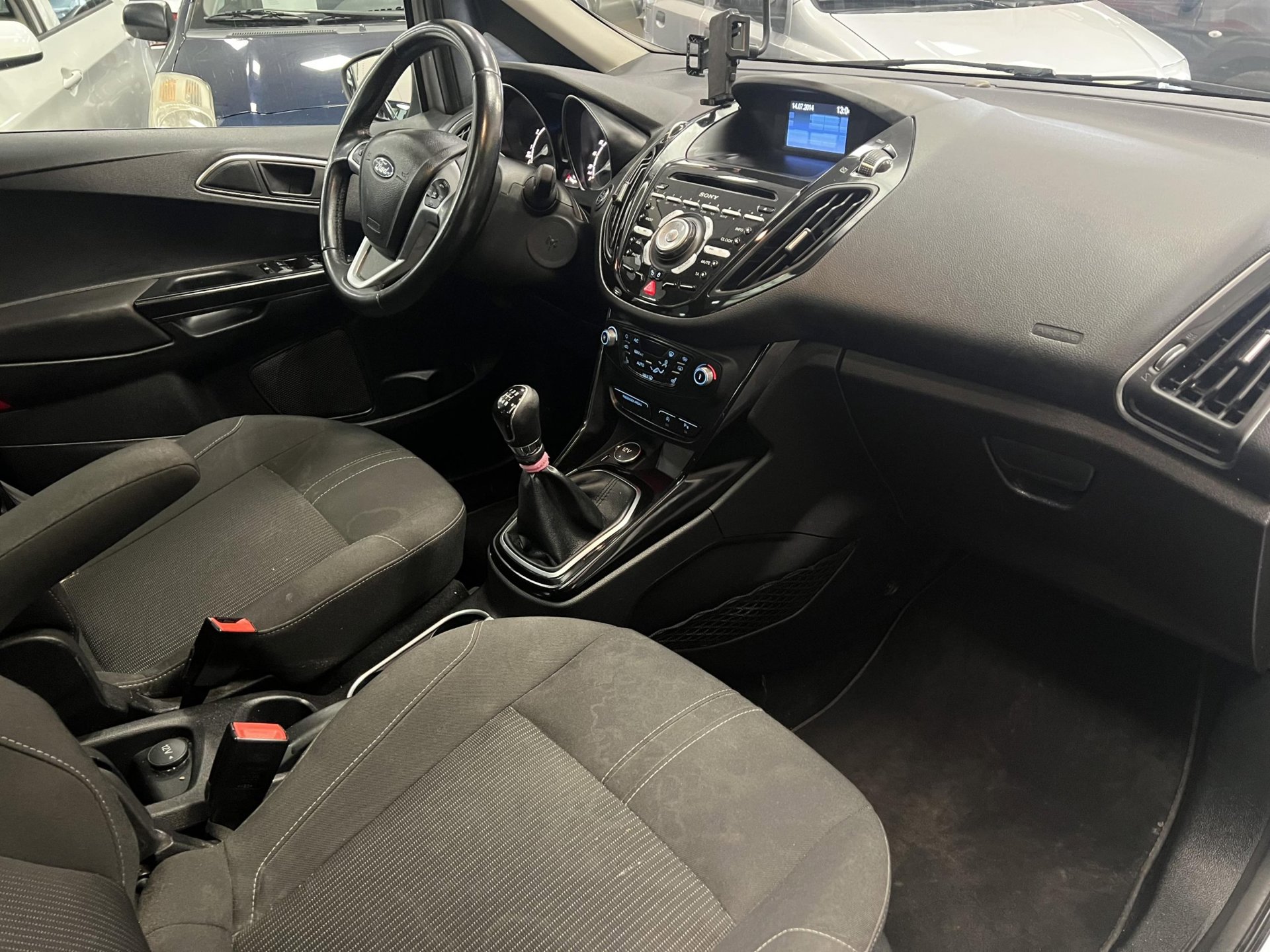 Foto van Ford B-max