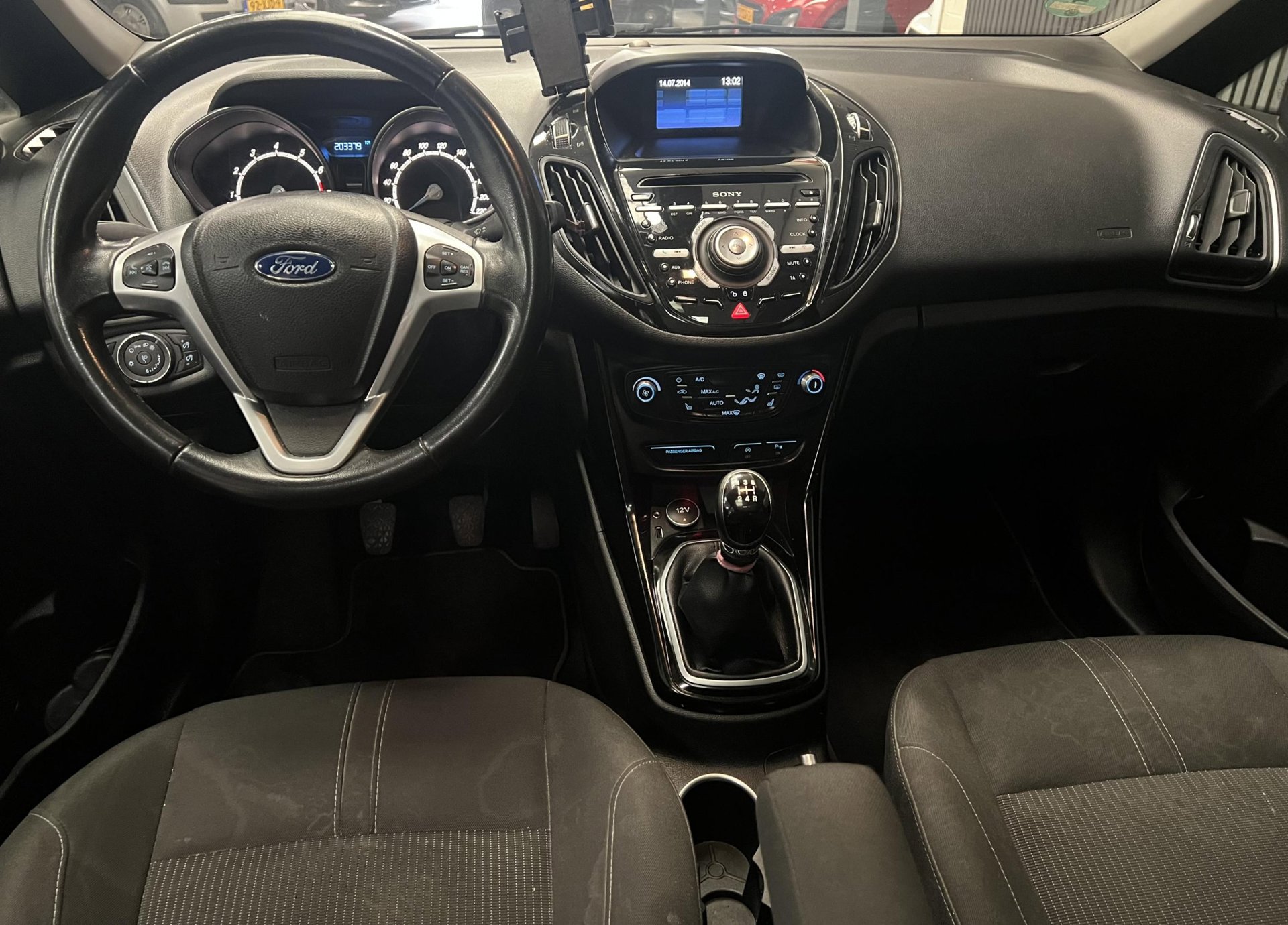 Foto van Ford B-max