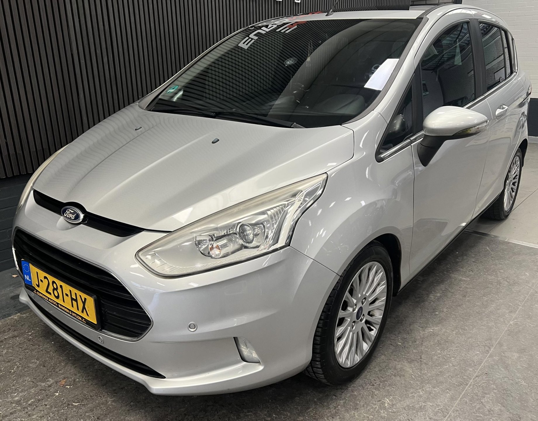 Foto van Ford B-max