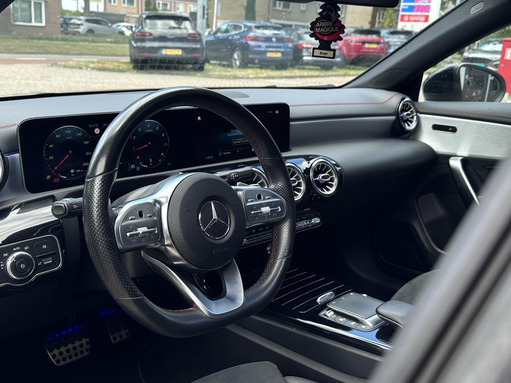 Foto van Mercedes-Benz Cla 200