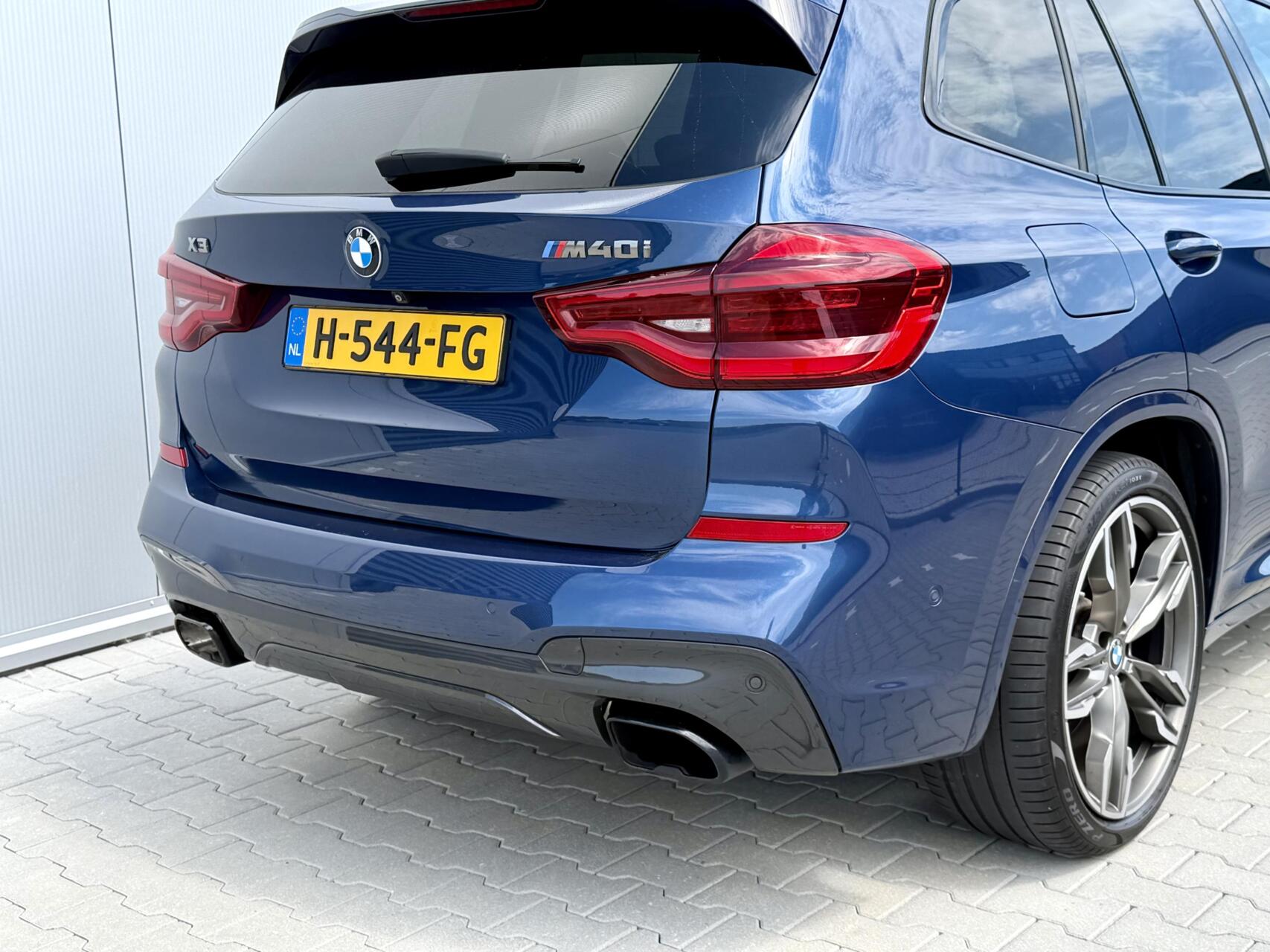 Foto van BMW X3 M40i