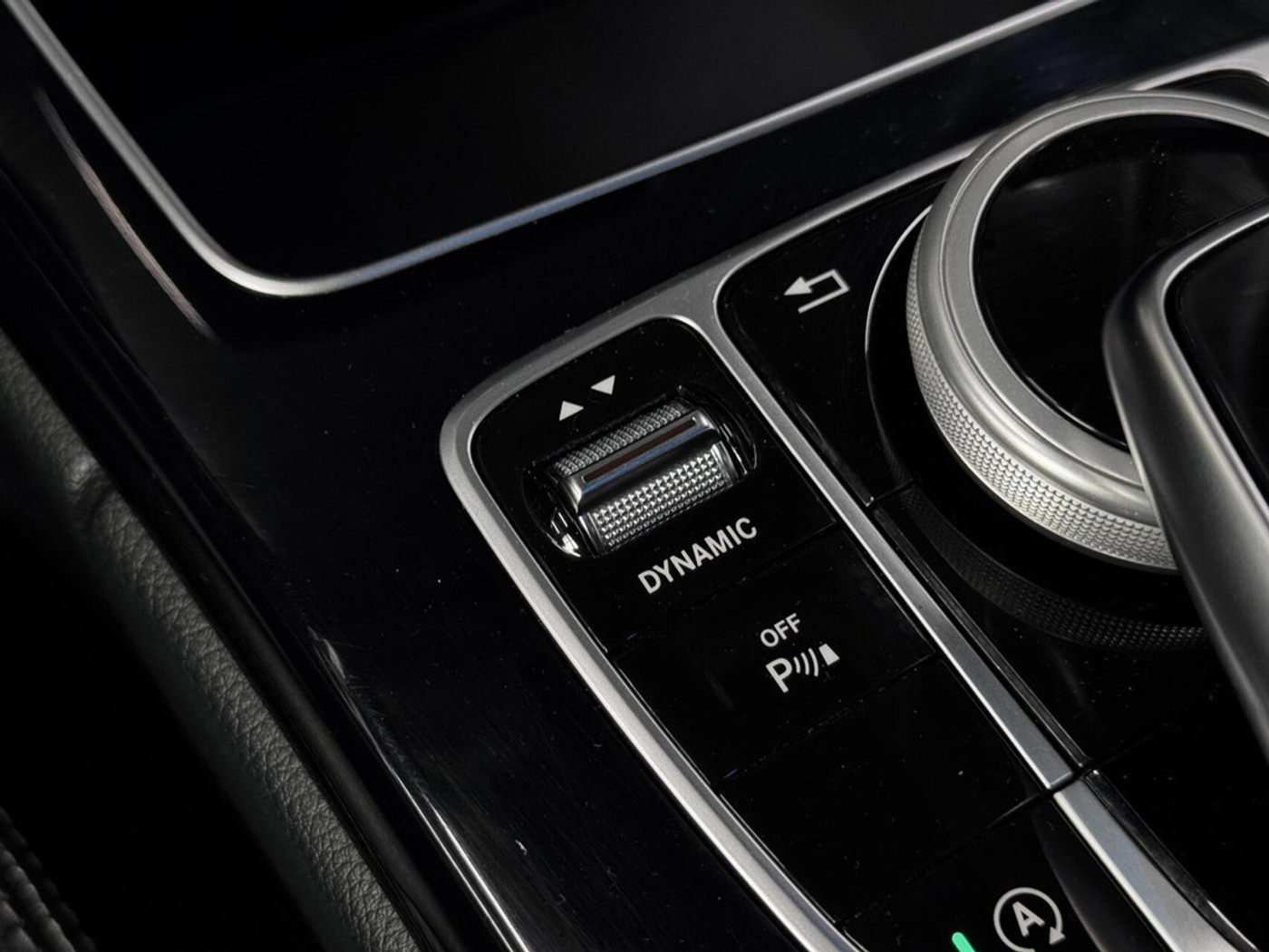 Foto van Mercedes-Benz C 400 4Matic