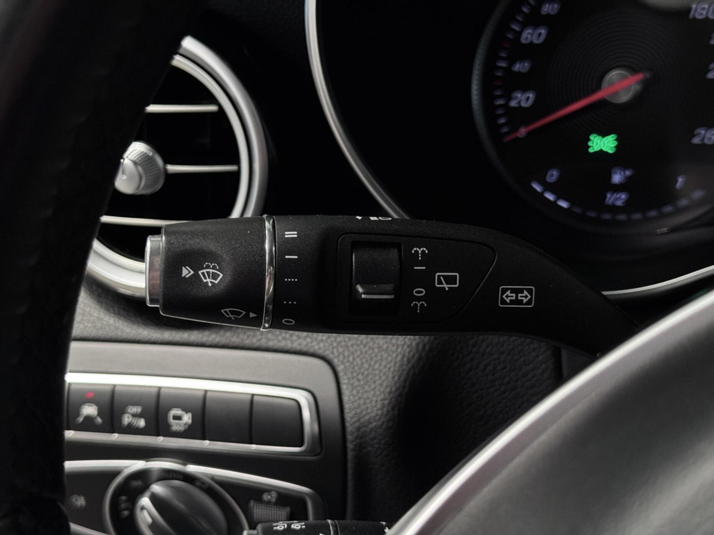 Foto van Mercedes-Benz C 400 4Matic