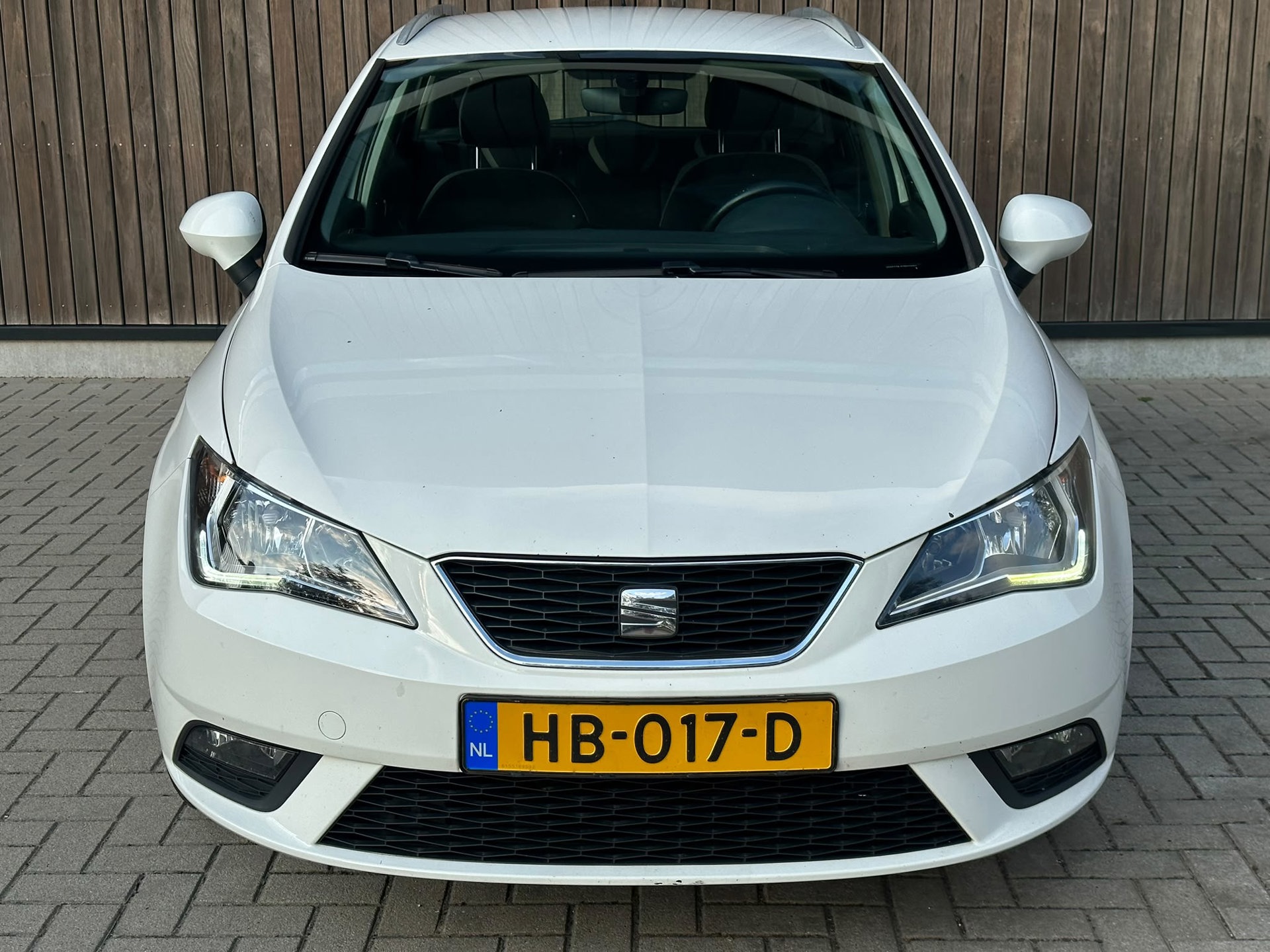 Foto van Seat Ibiza ST