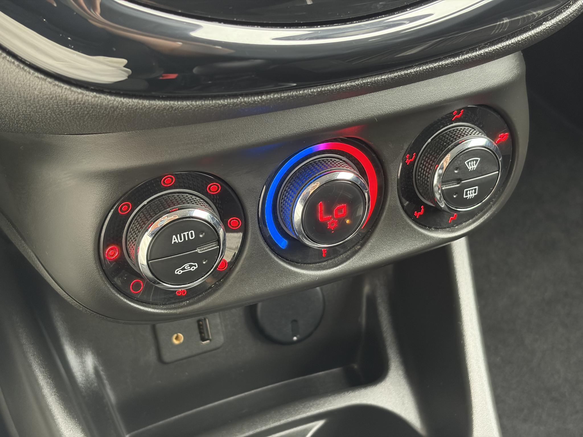 Foto van Opel Corsa-e