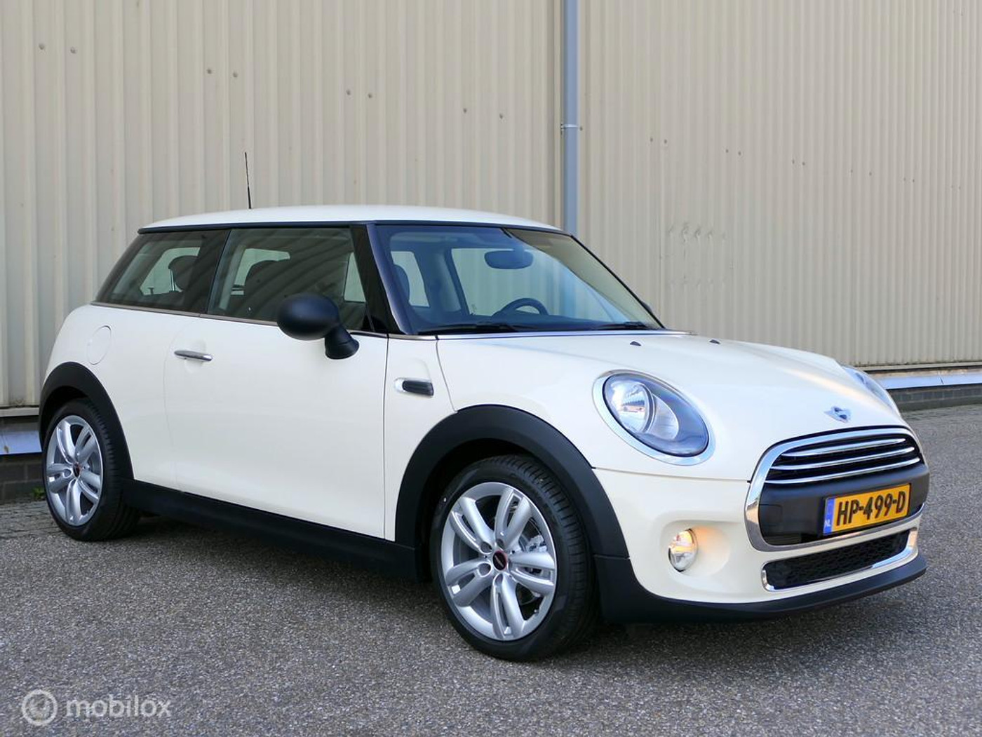 Foto van Mini One