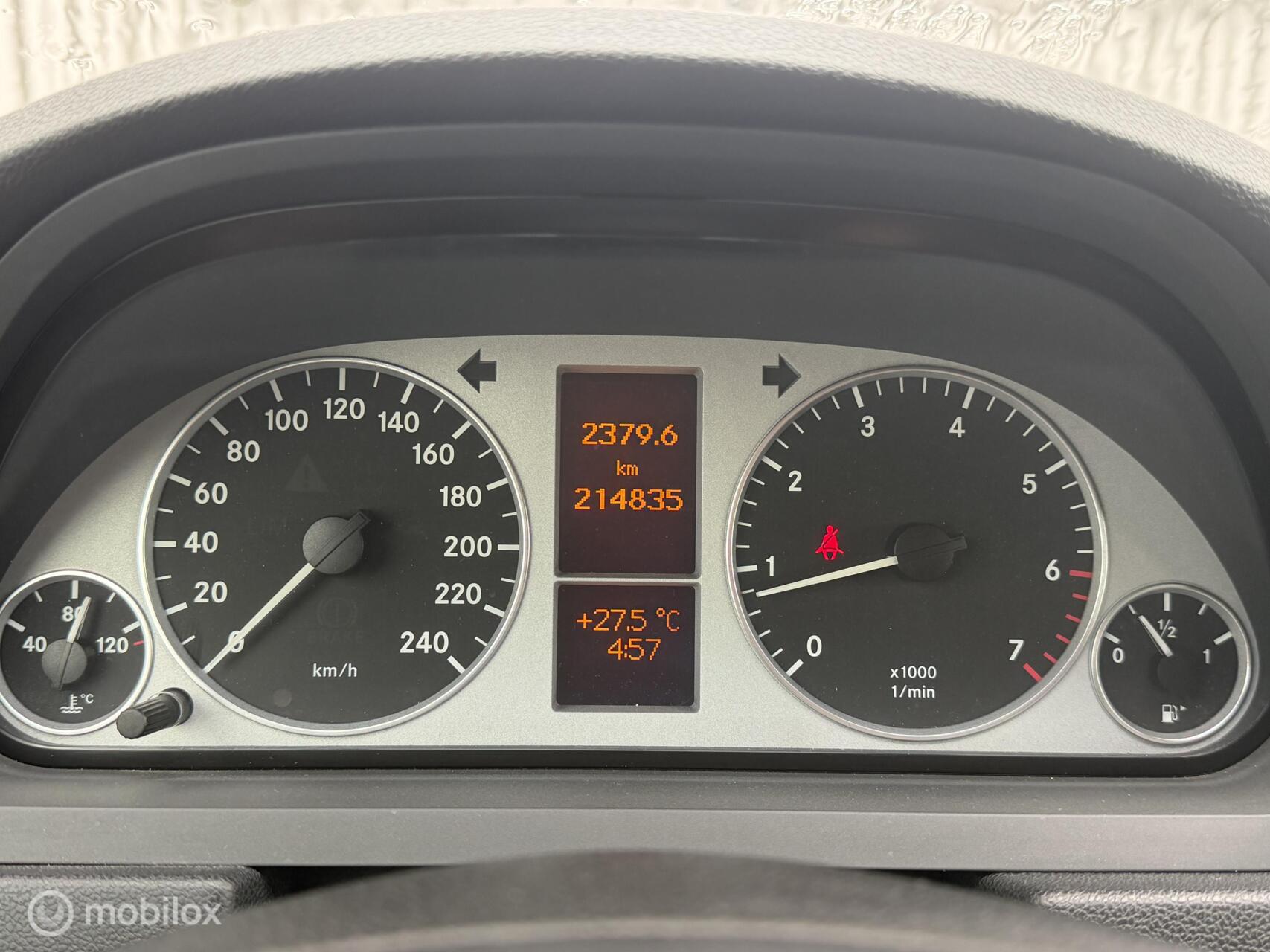 Foto van Mercedes-Benz B 150