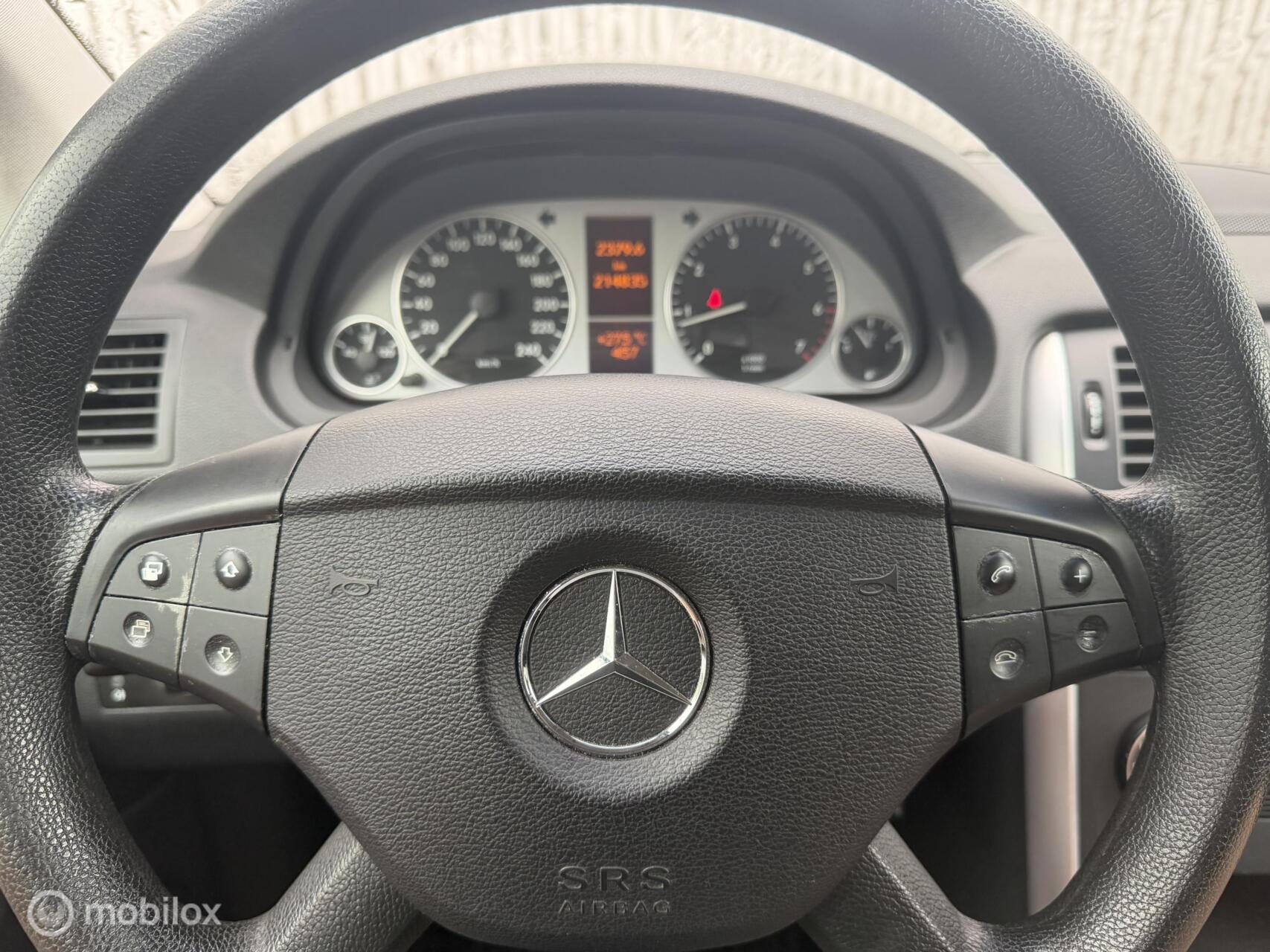 Foto van Mercedes-Benz B 150