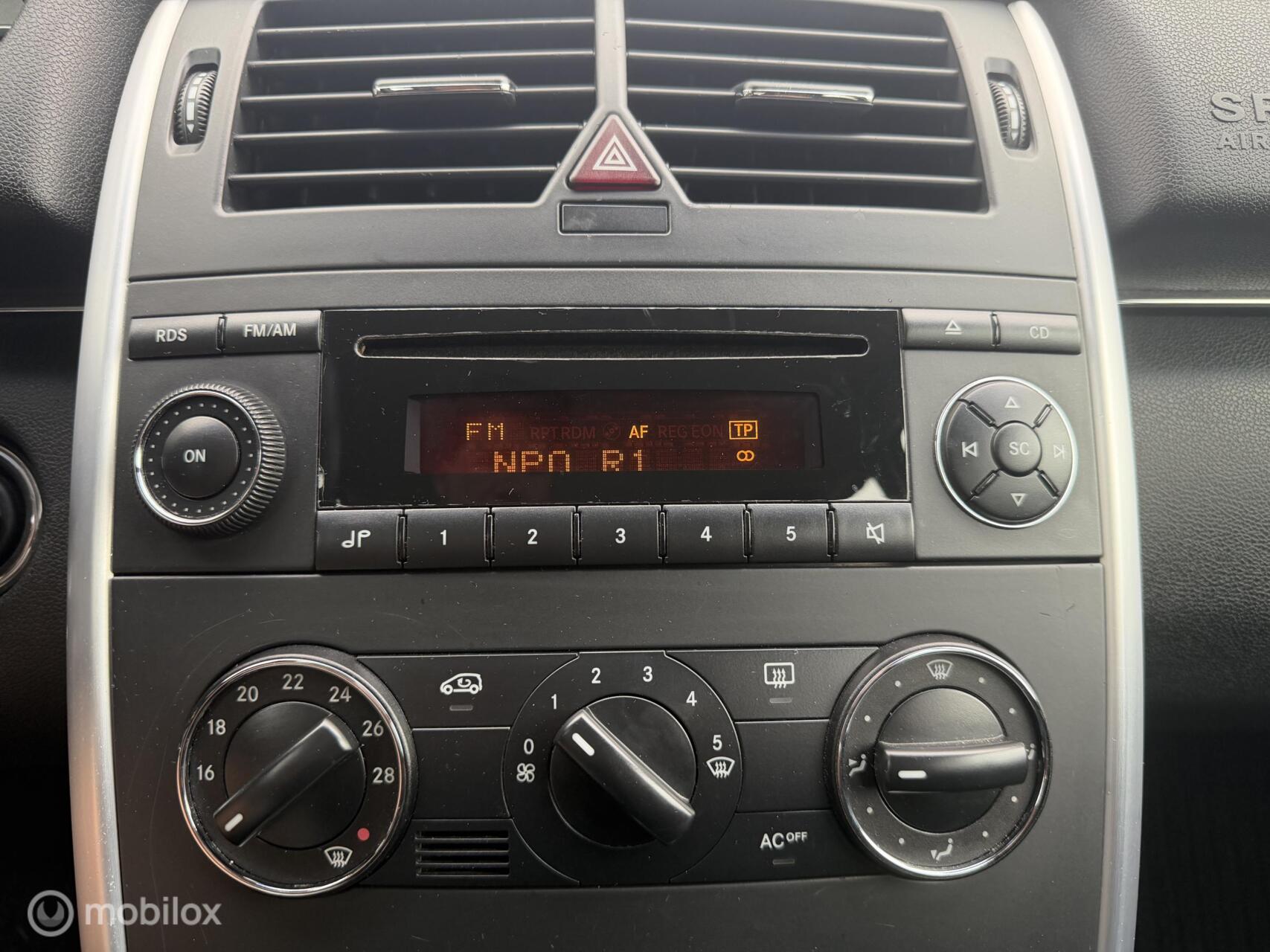 Foto van Mercedes-Benz B 150