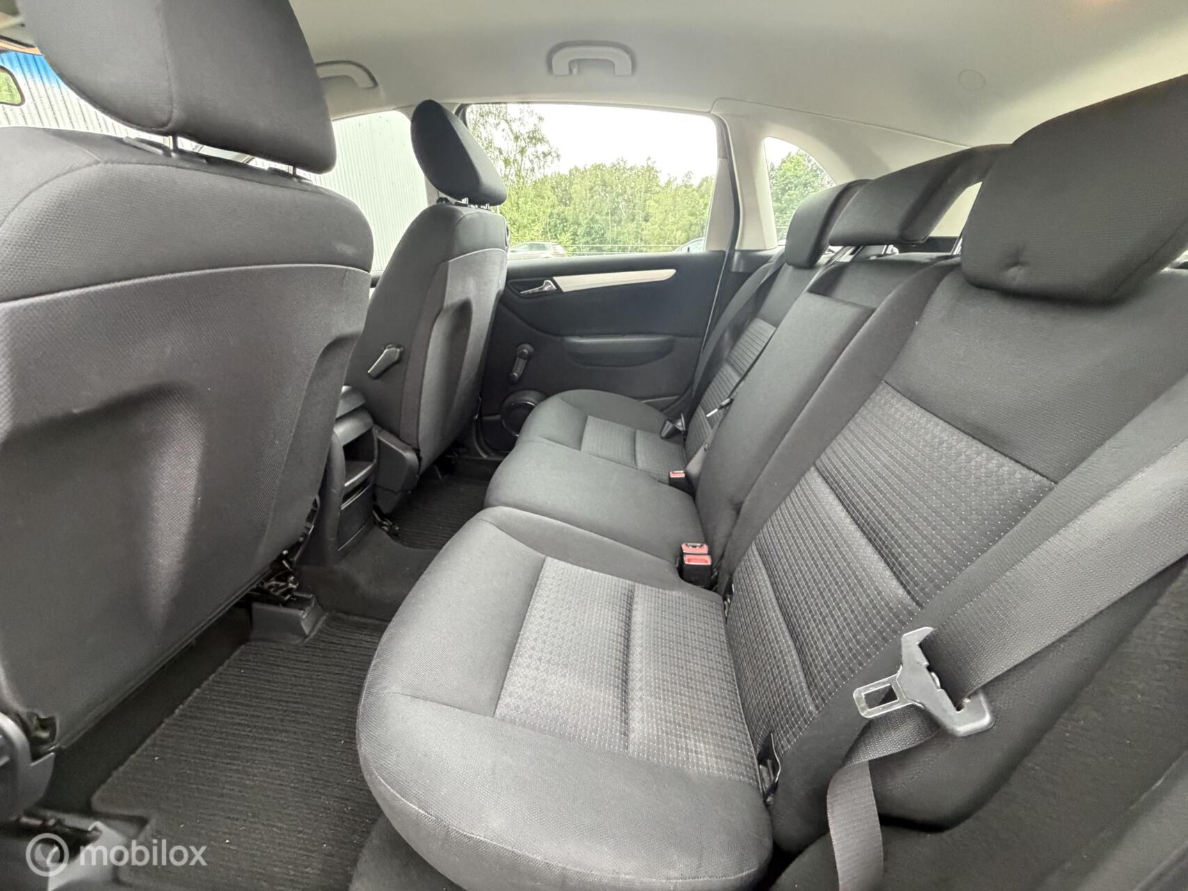 Foto van Mercedes-Benz B 150