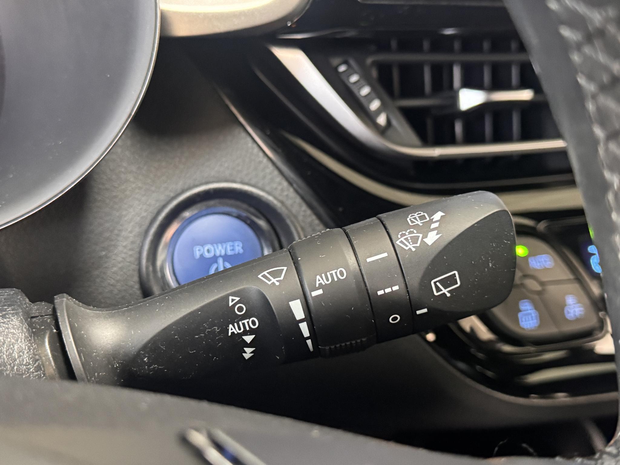 Foto van Toyota Toyota C-hr
