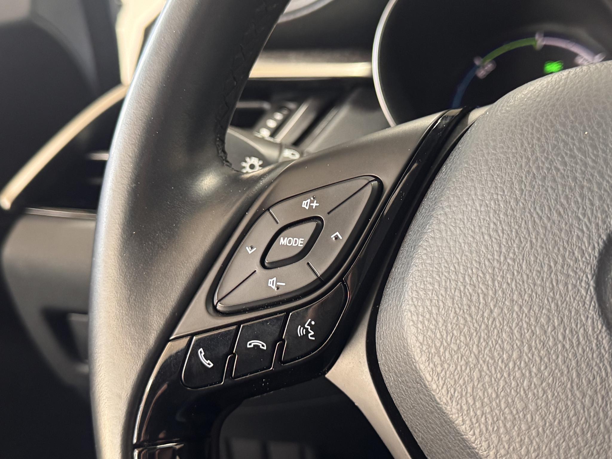 Foto van Toyota Toyota C-hr