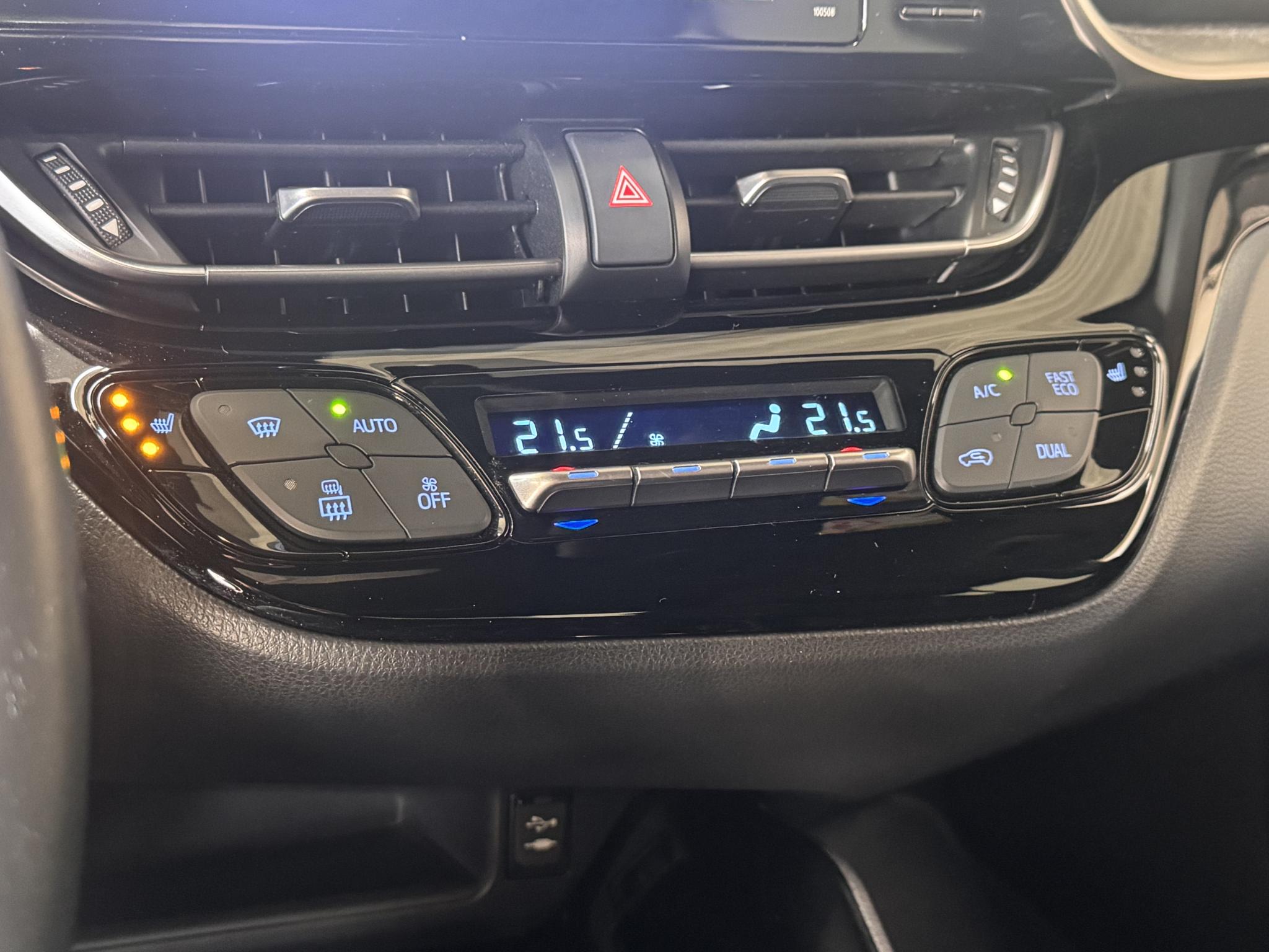 Foto van Toyota Toyota C-hr