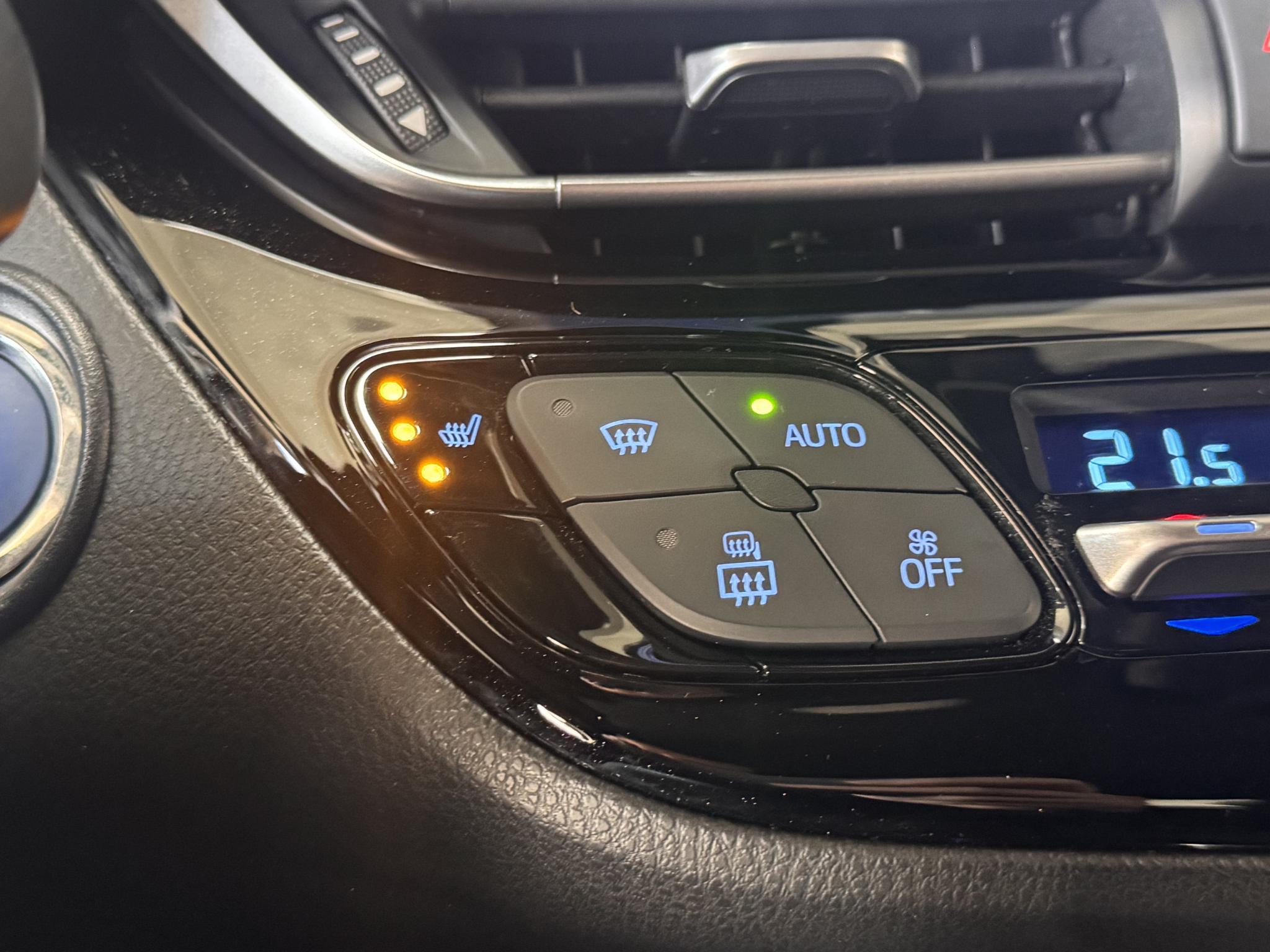 Foto van Toyota Toyota C-hr