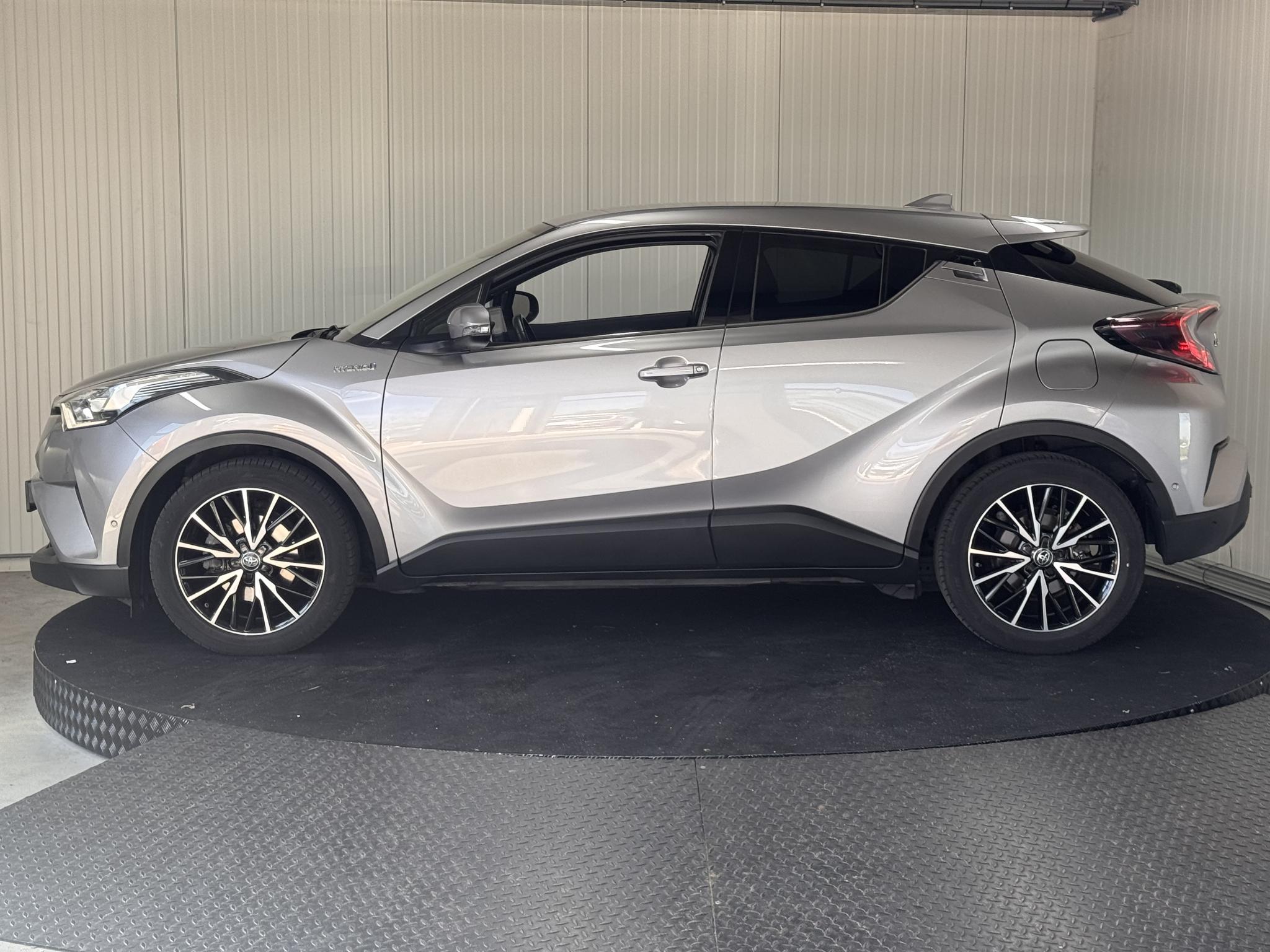 Foto van Toyota Toyota C-hr