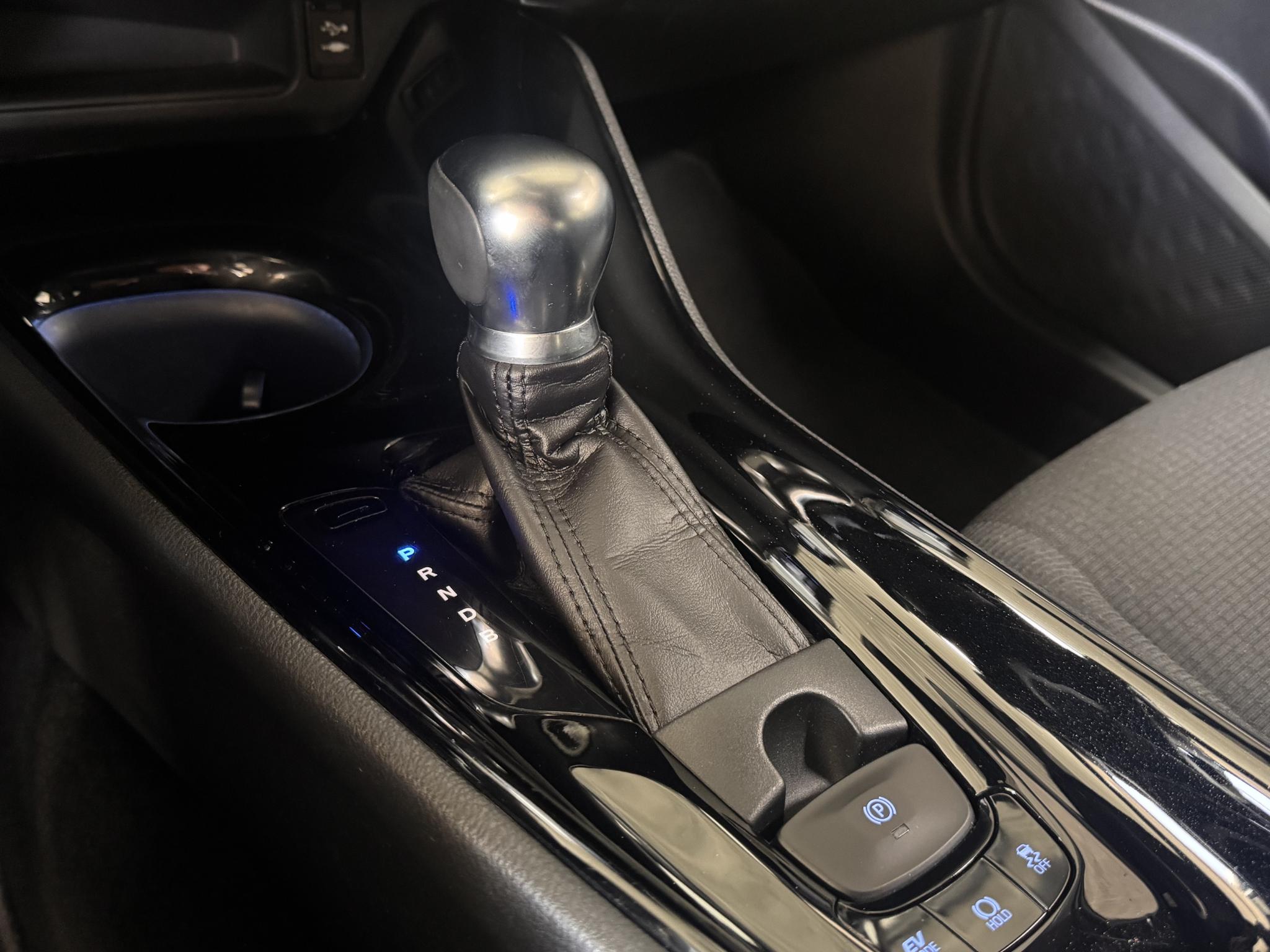 Foto van Toyota Toyota C-hr