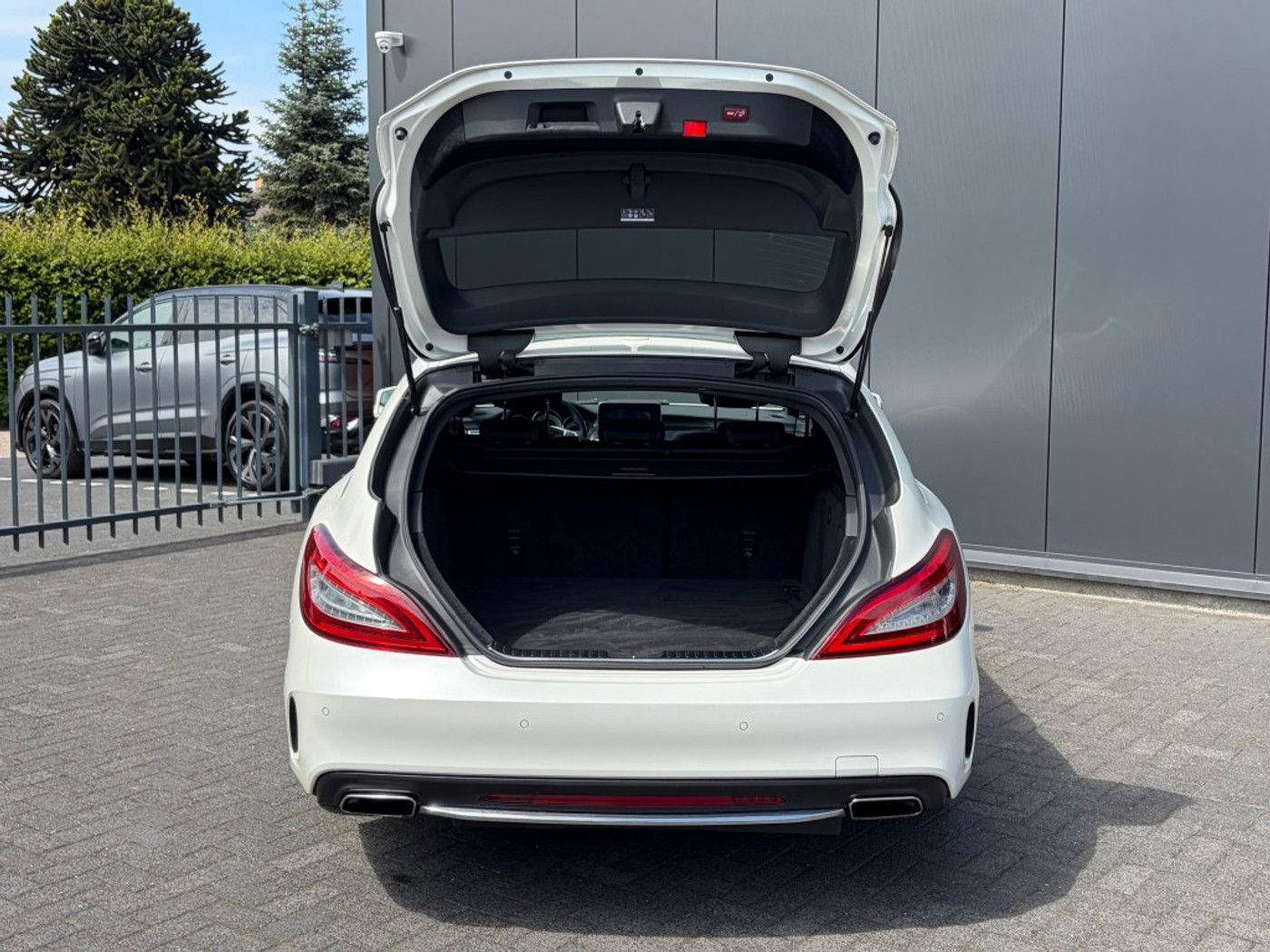 Foto van Mercedes-Benz CLS 400 4Matic