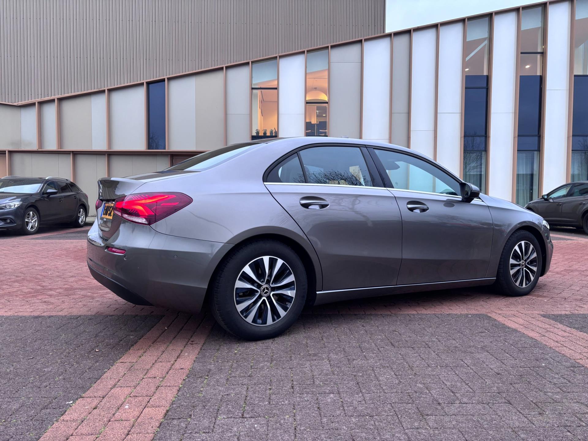 Foto van Mercedes-Benz A 200