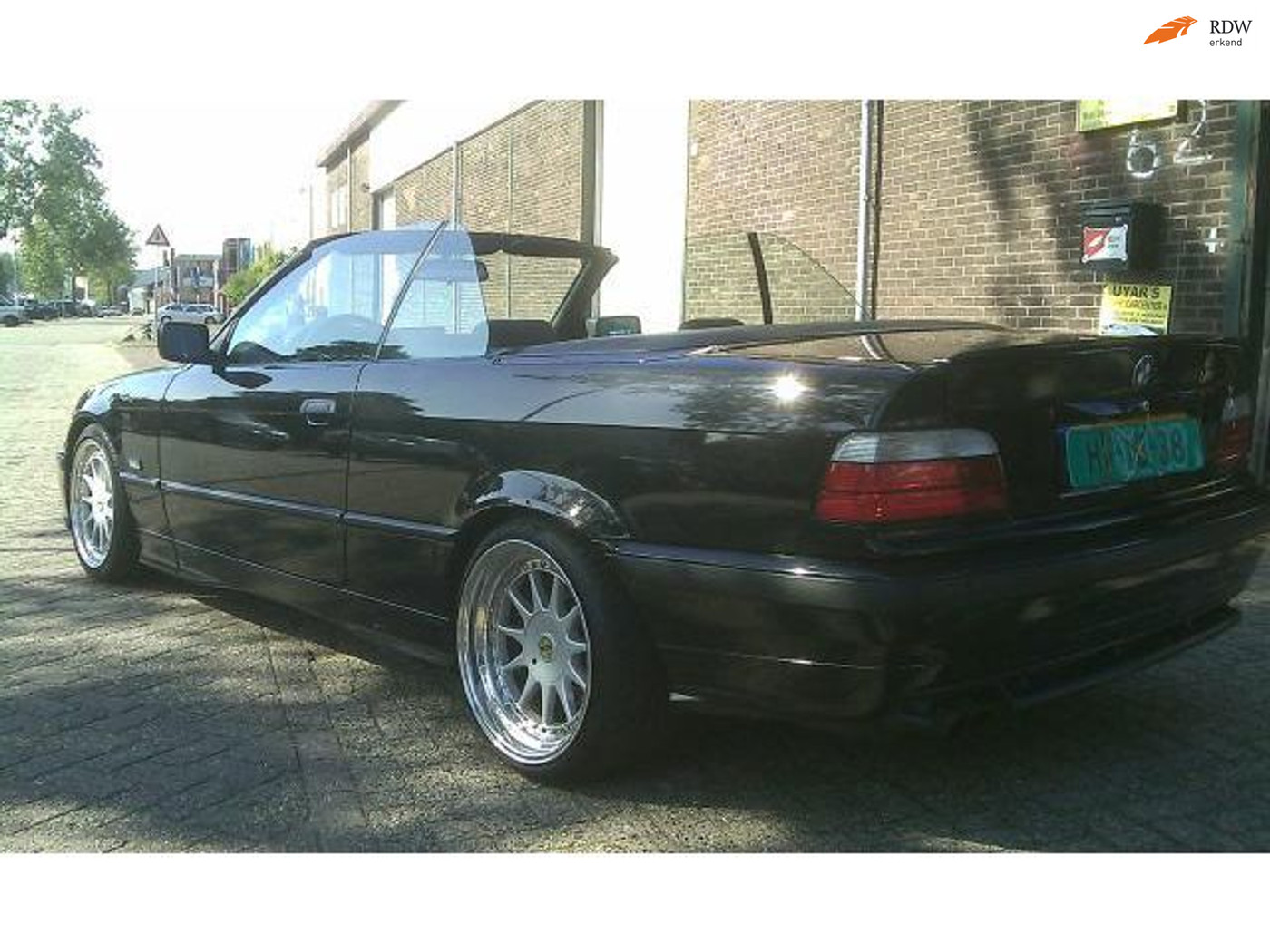 BMW 3er Reihe 328i 1995 - voorkant