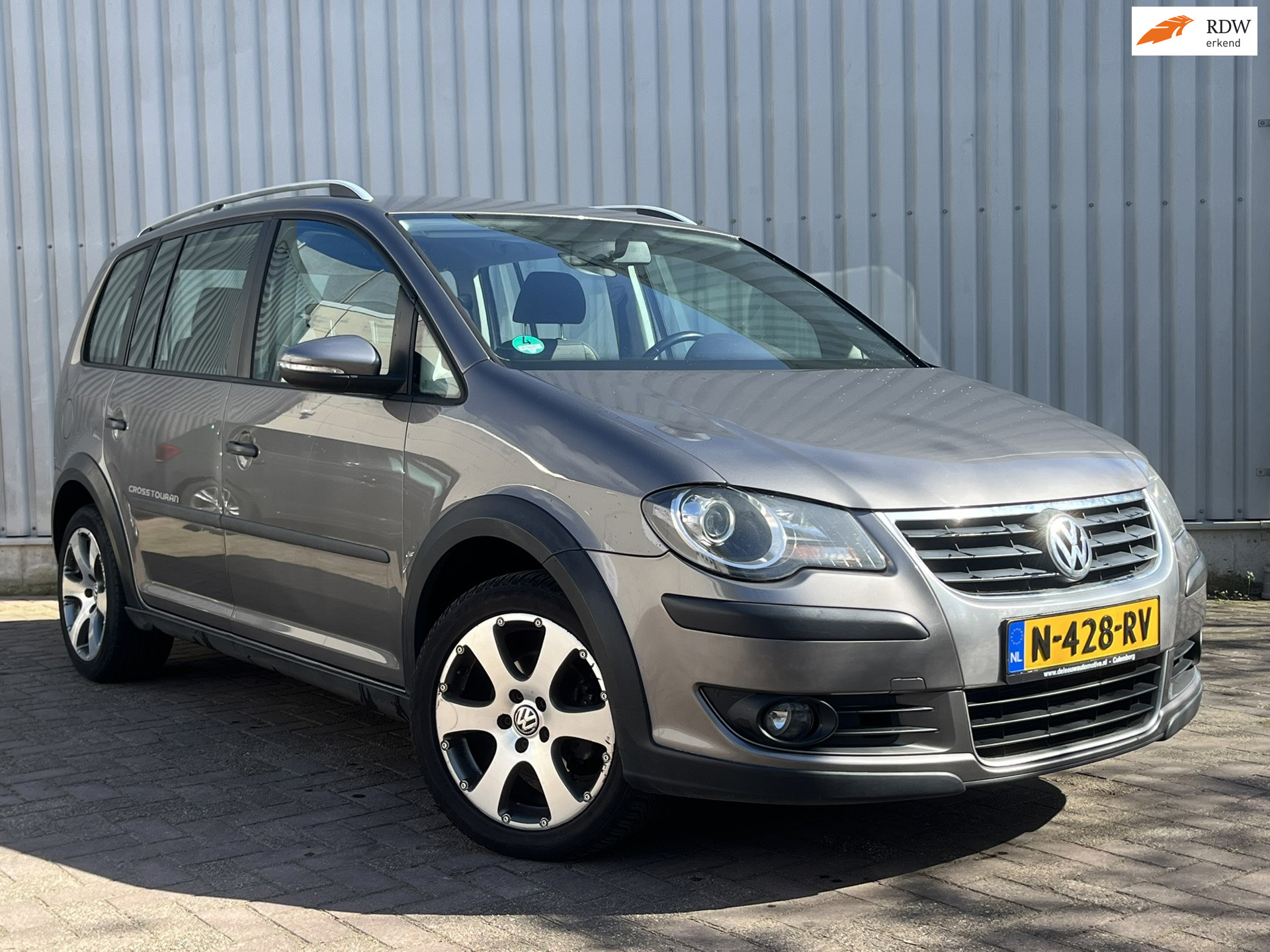 Volkswagen Touran 1.4 TSI Cross Motorgeluid 2010 - voorkant