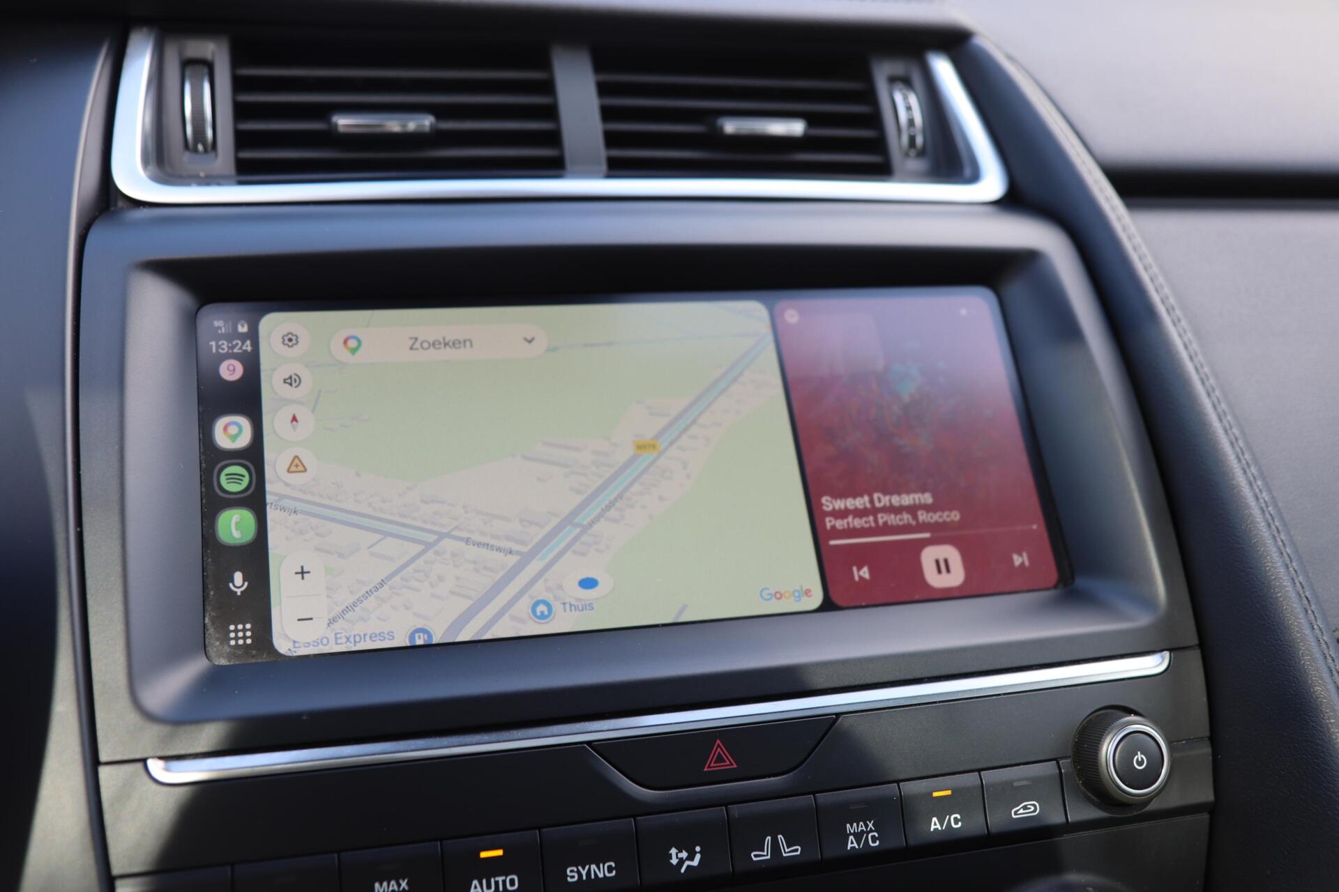 Foto van Jaguar Jaguar E-pace