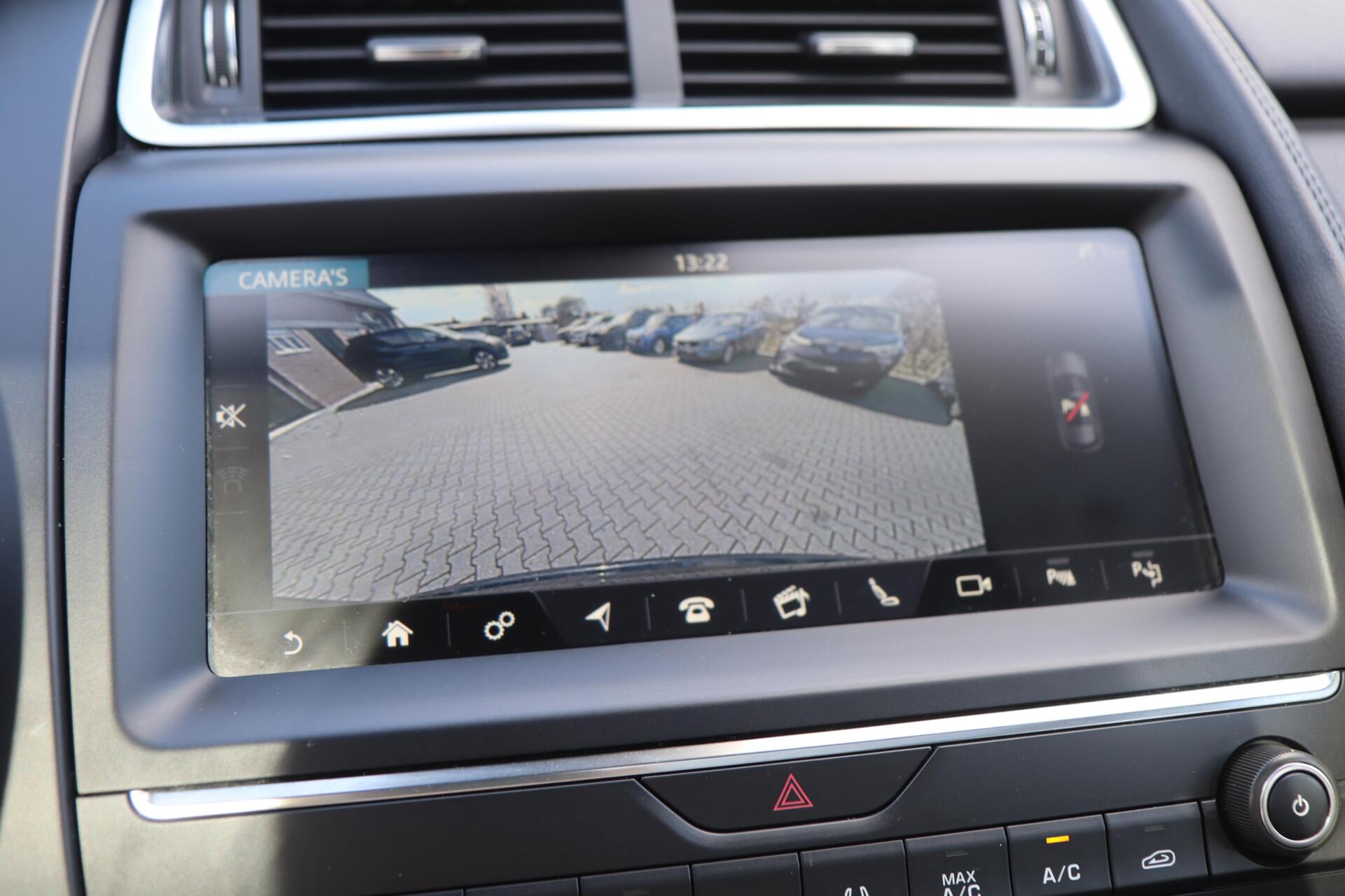 Foto van Jaguar Jaguar E-pace