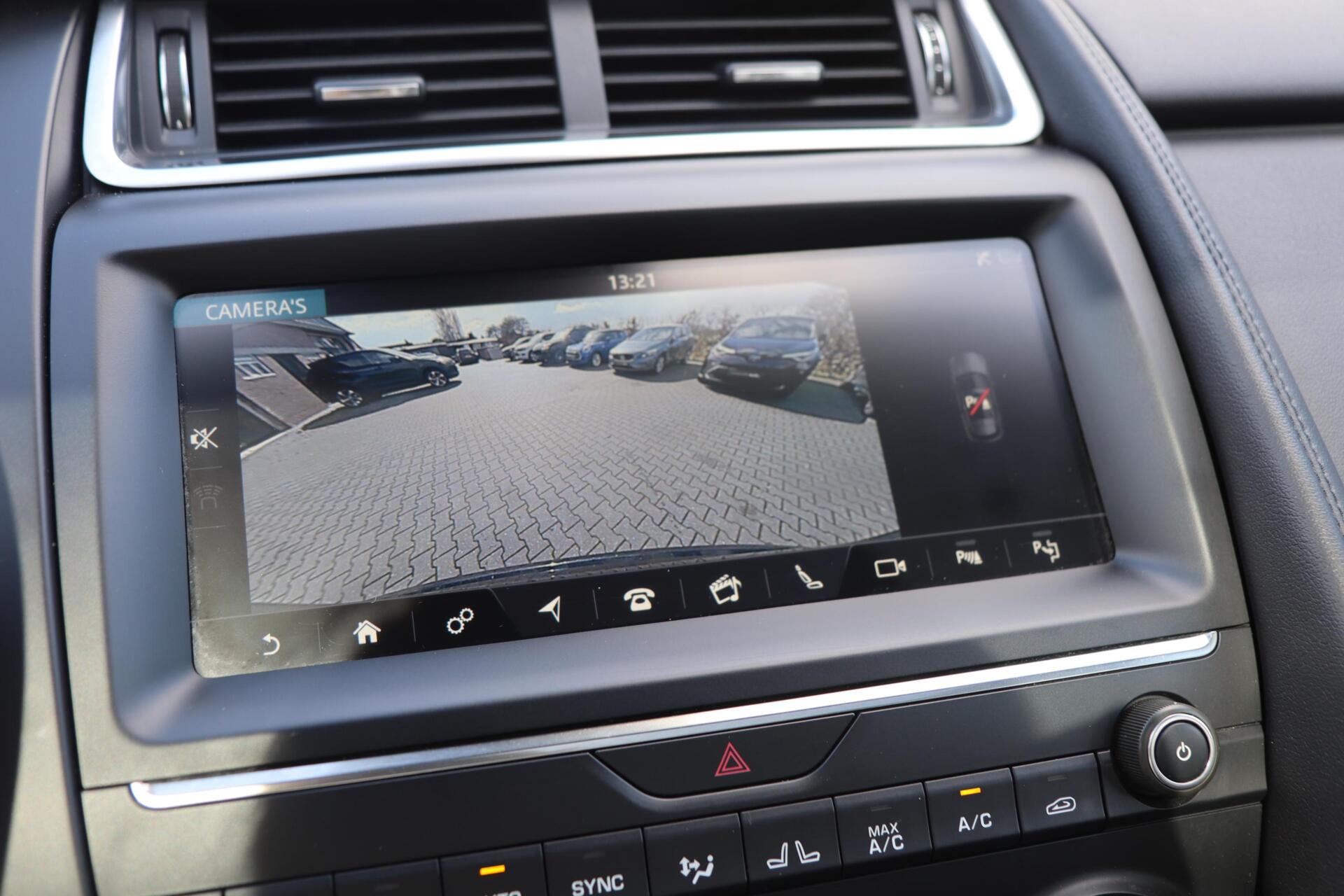 Foto van Jaguar Jaguar E-pace