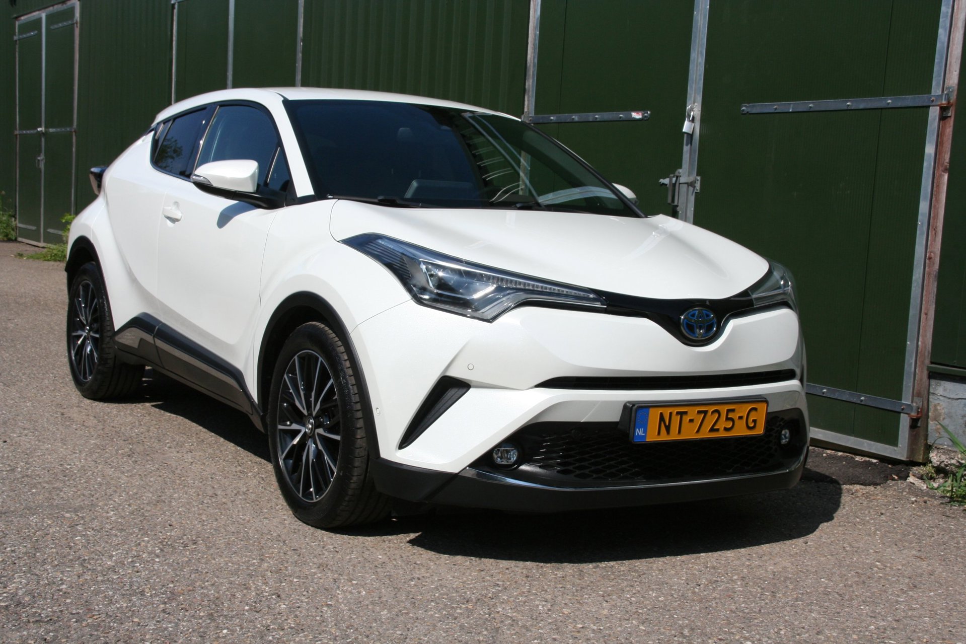 Foto van Toyota Toyota C-hr