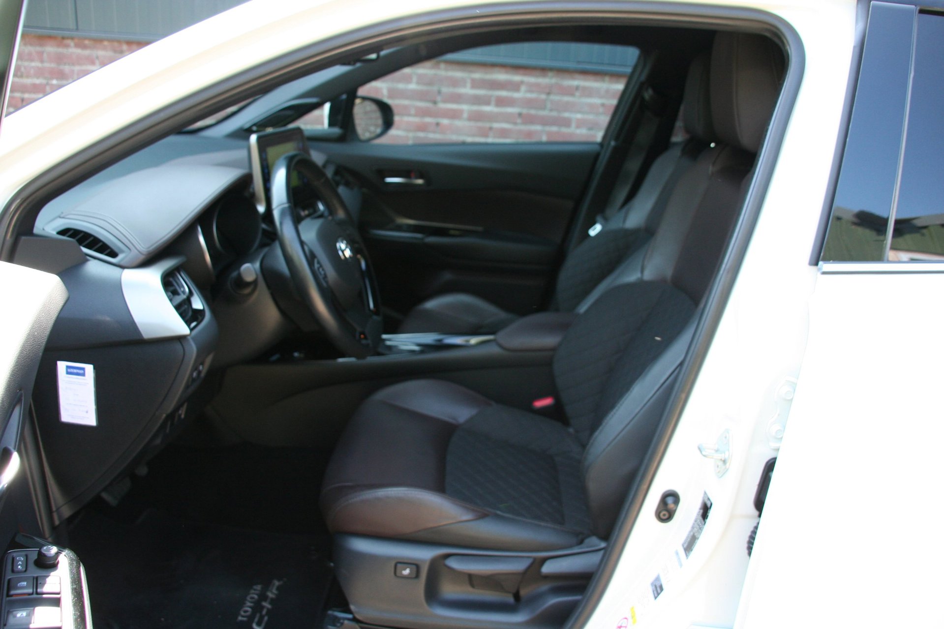 Foto van Toyota Toyota C-hr