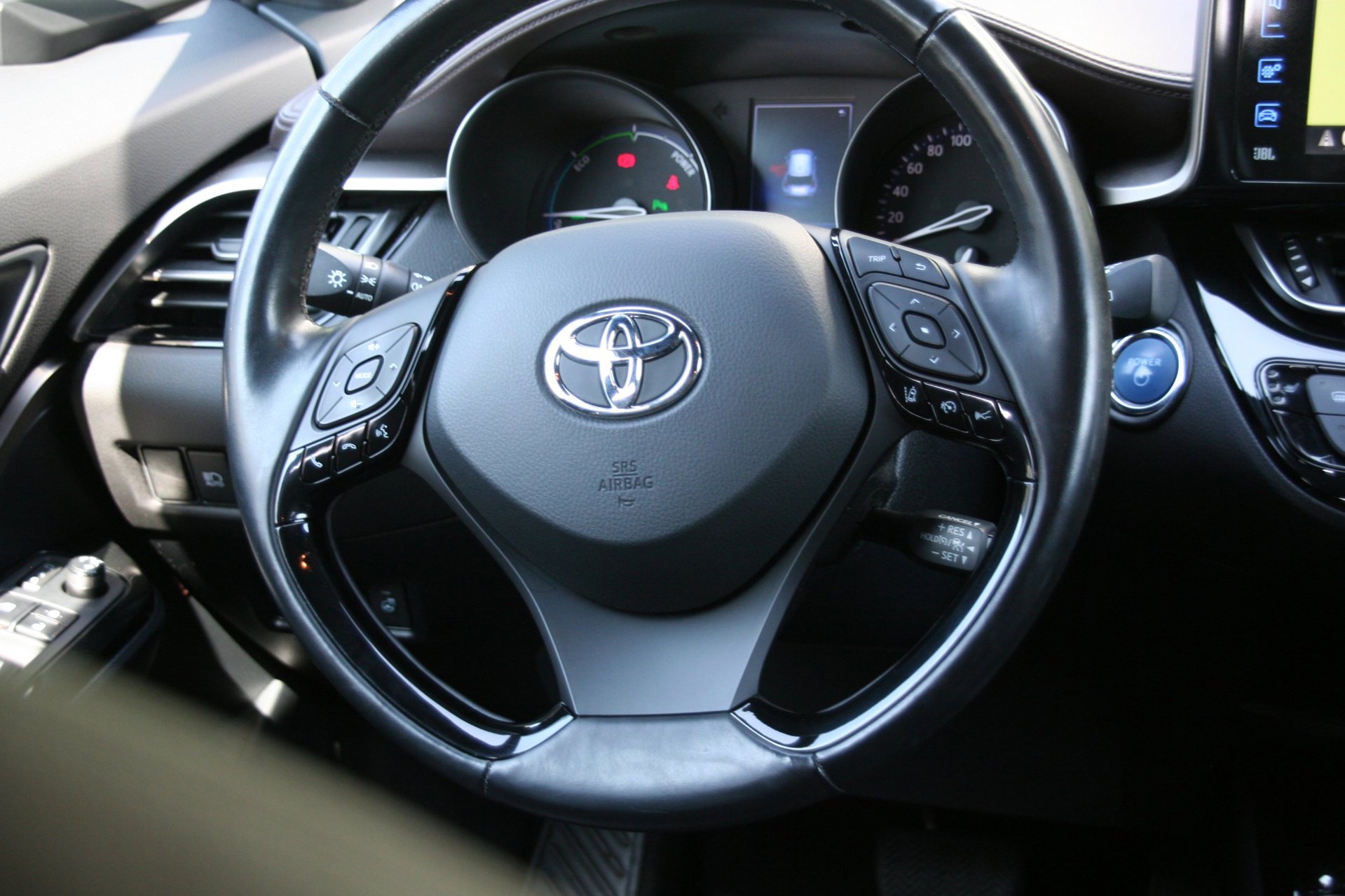 Foto van Toyota Toyota C-hr