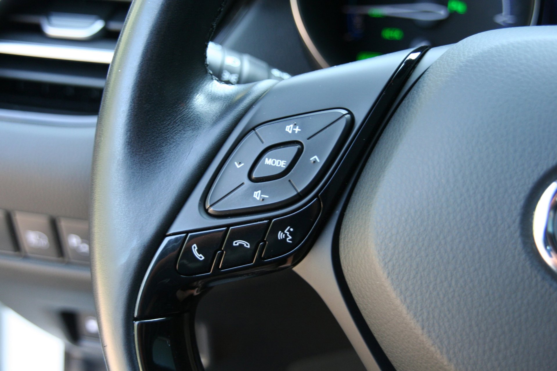 Foto van Toyota Toyota C-hr