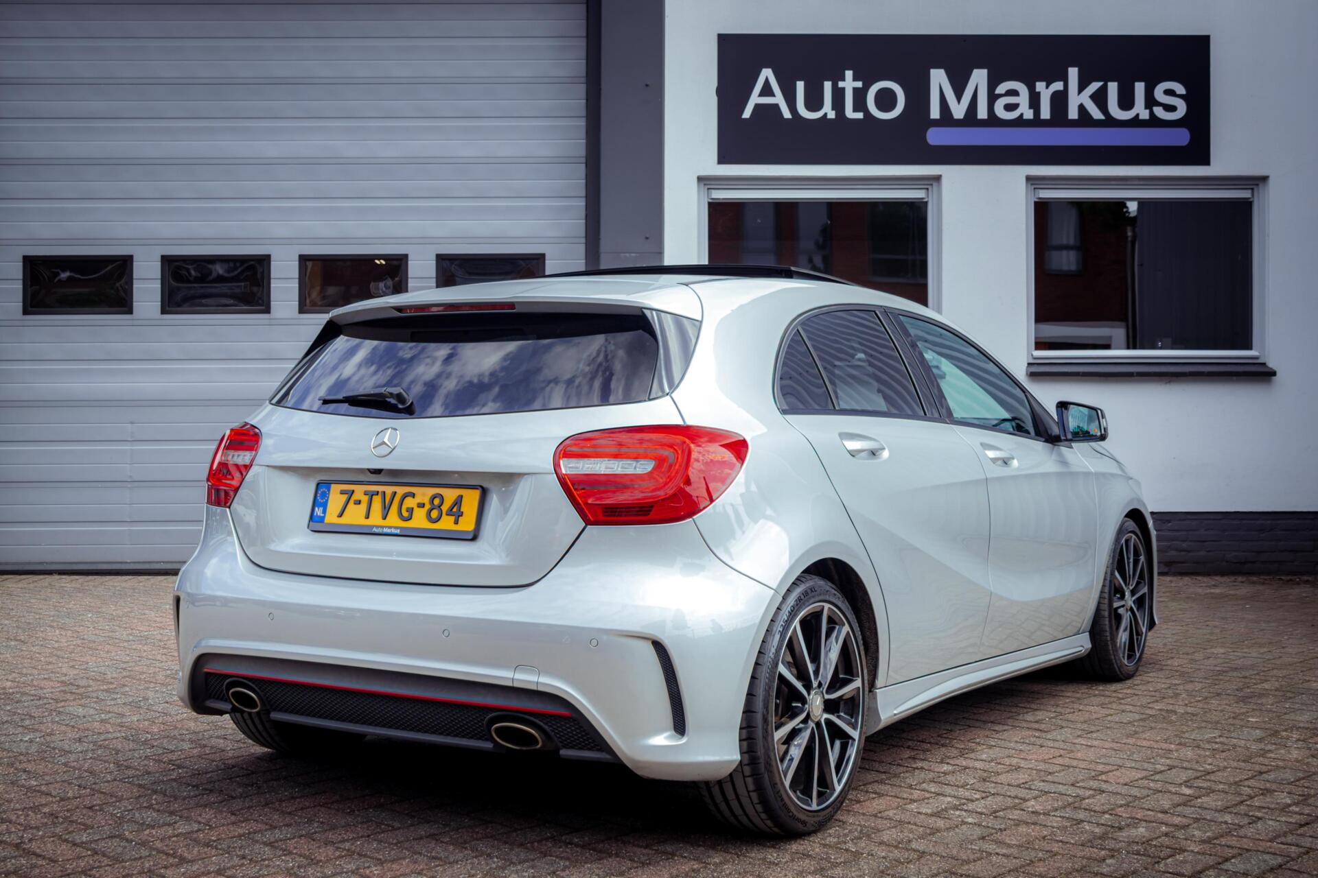 Foto van Mercedes-Benz A 250
