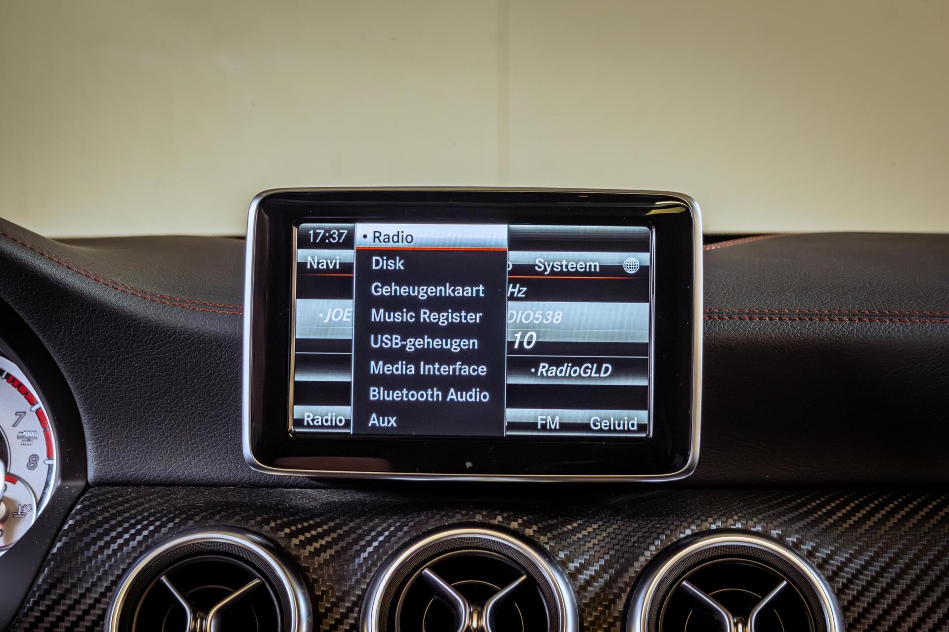 Foto van Mercedes-Benz A 250