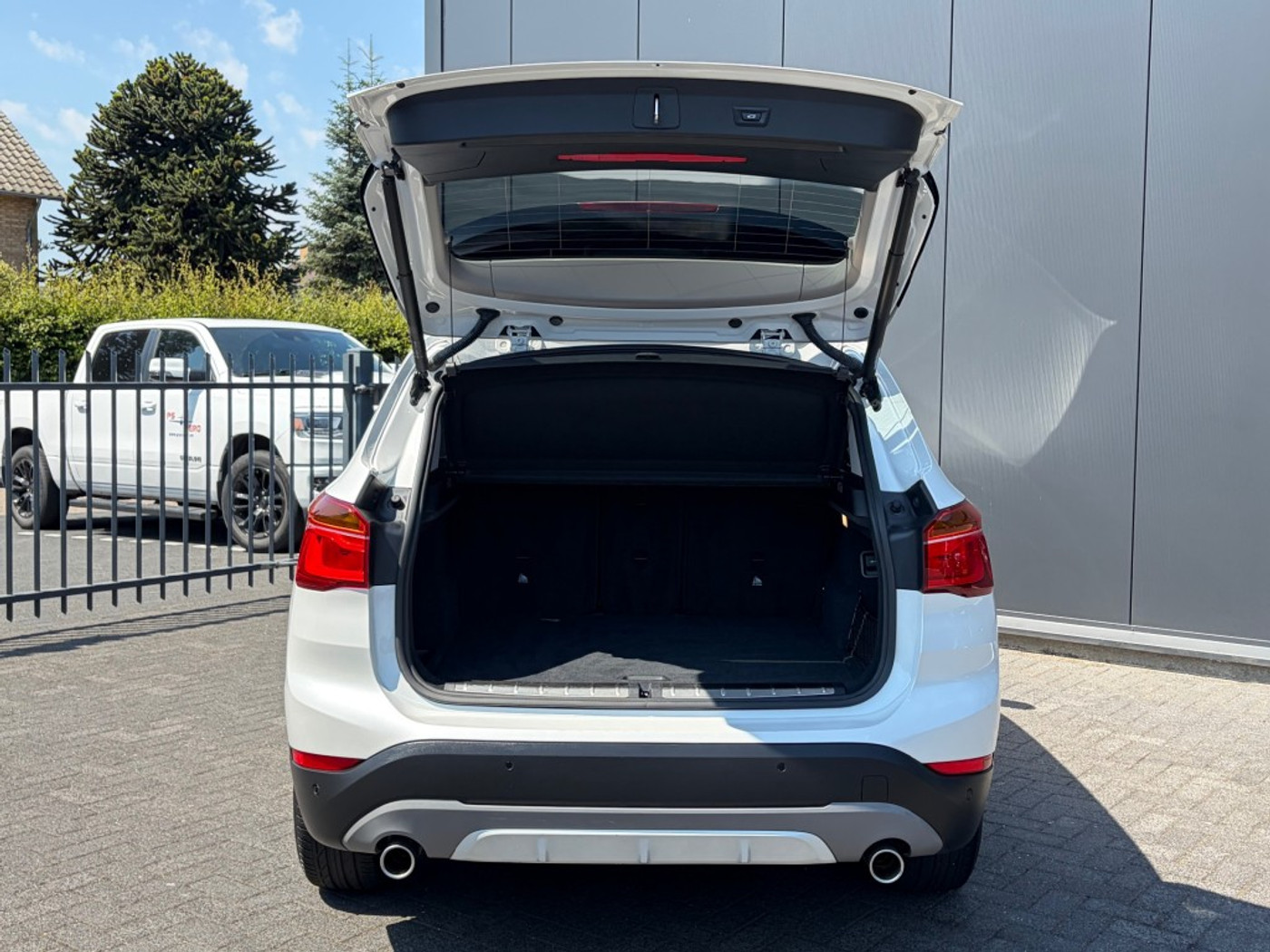 Foto van BMW X1 Sdrive20i
