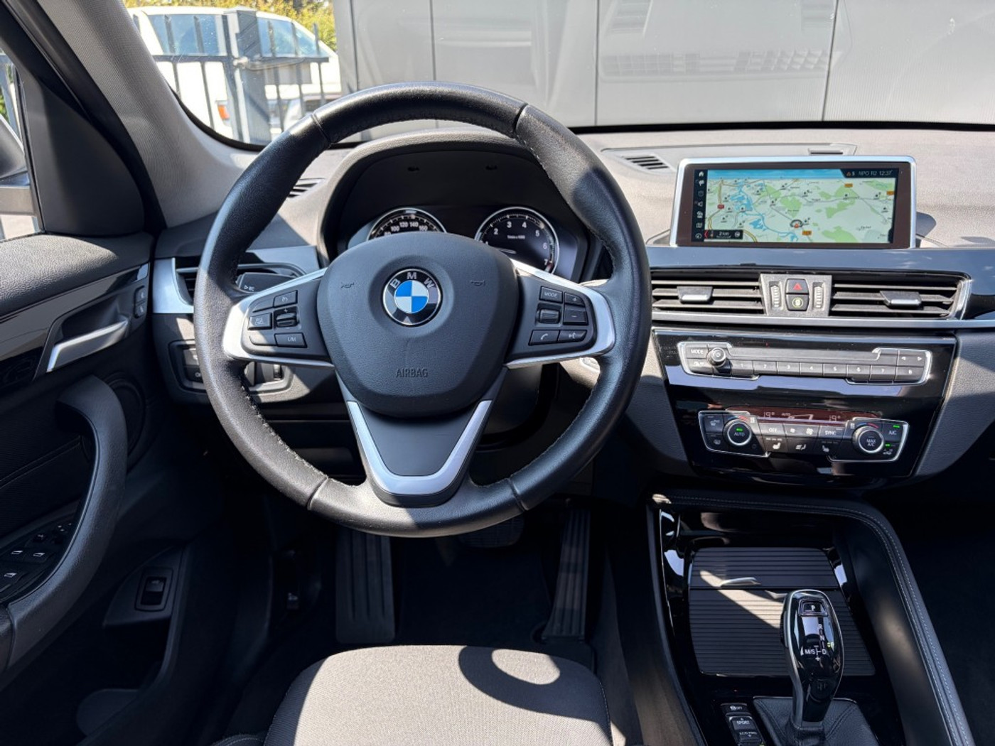 Foto van BMW X1 Sdrive20i