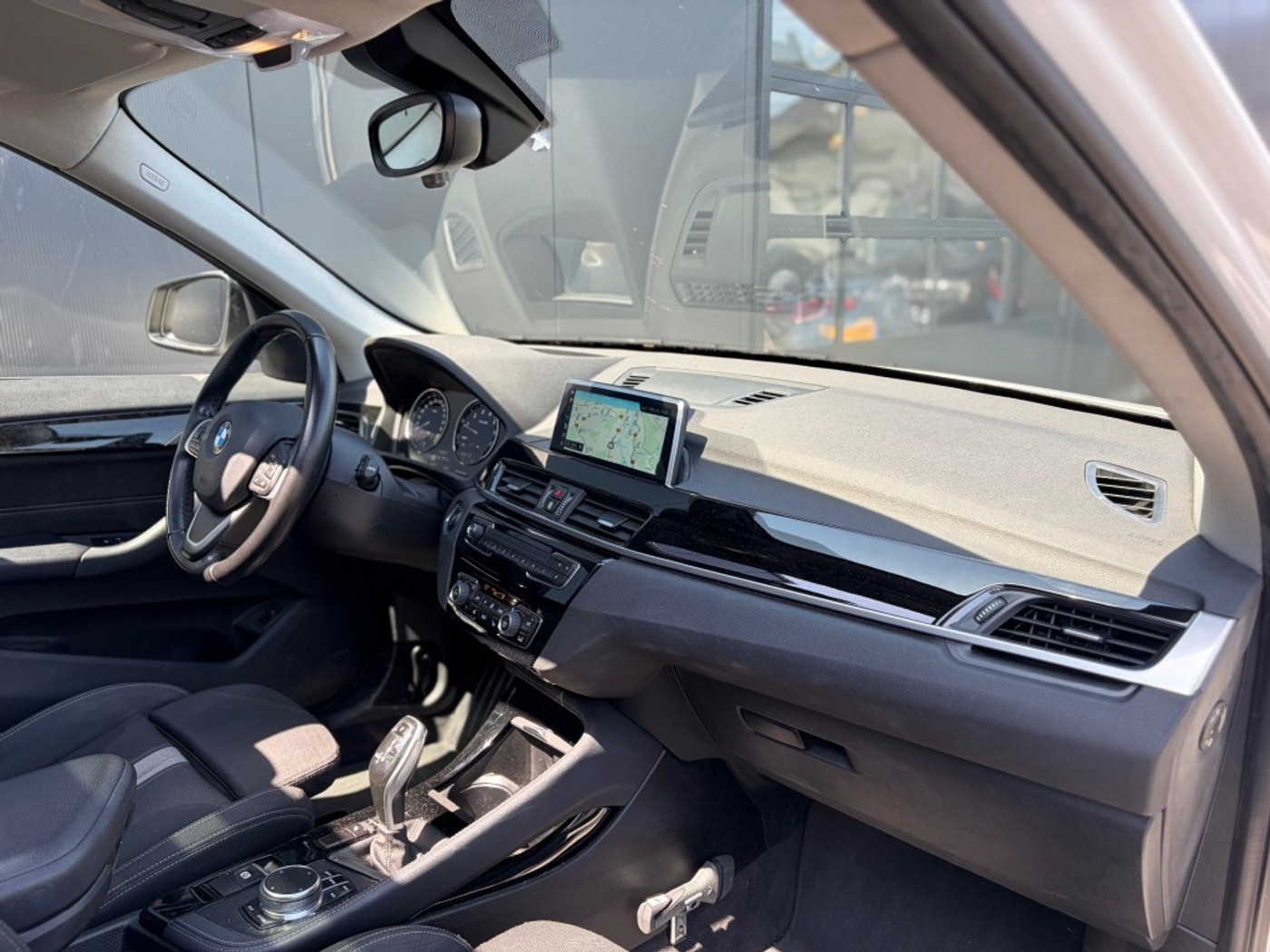 Foto van BMW X1 Sdrive20i