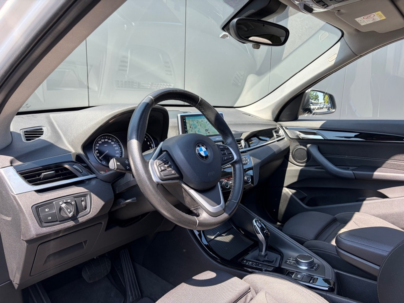 Foto van BMW X1 Sdrive20i