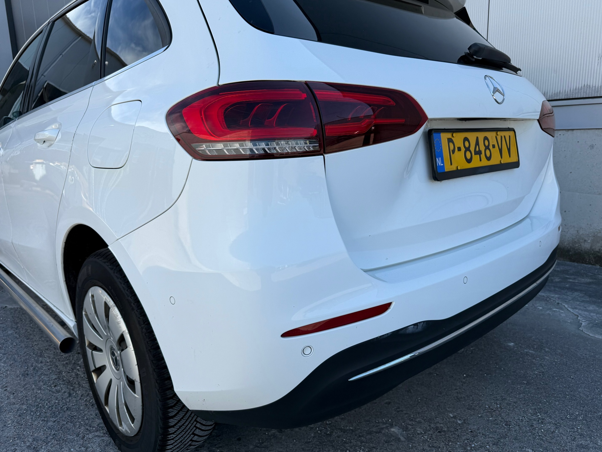 Foto van Mercedes-Benz B 200 D