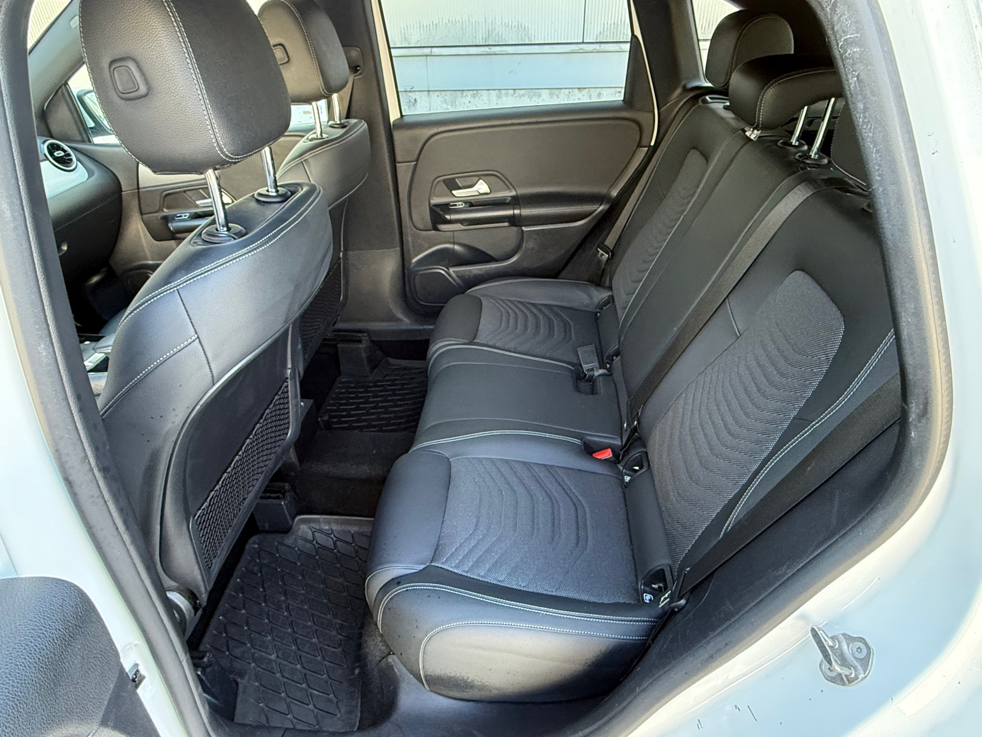 Foto van Mercedes-Benz B 200 D