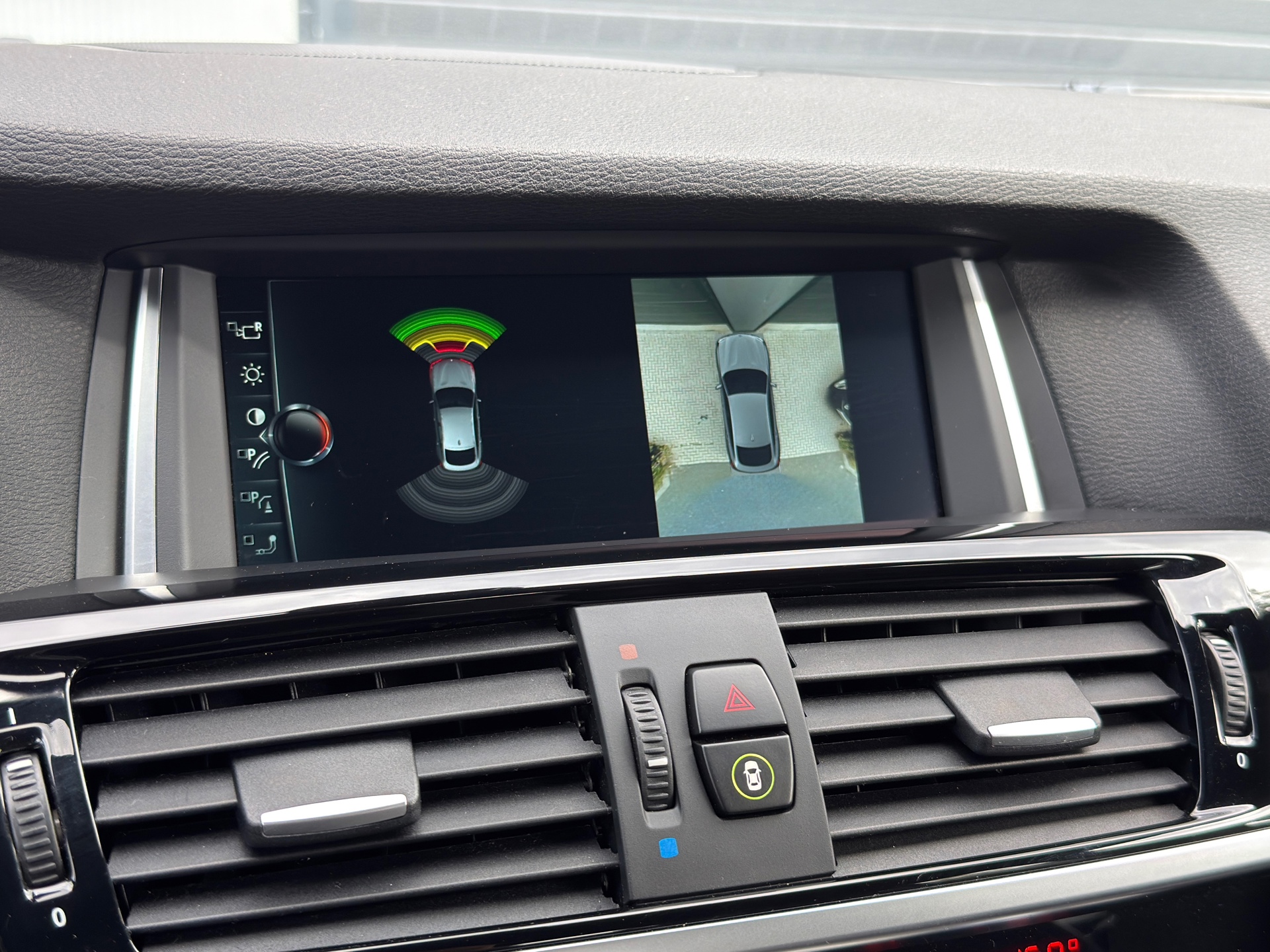 Foto van BMW X4 Xdrive20i