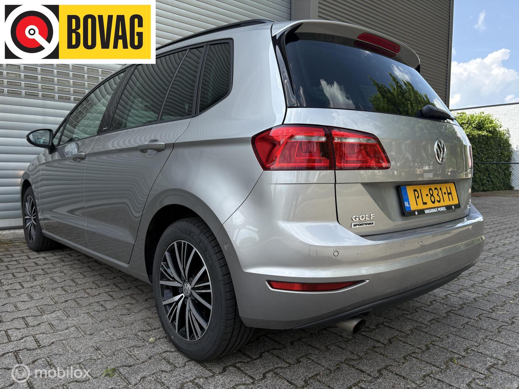 Foto van Volkswagen Golf Sportsvan