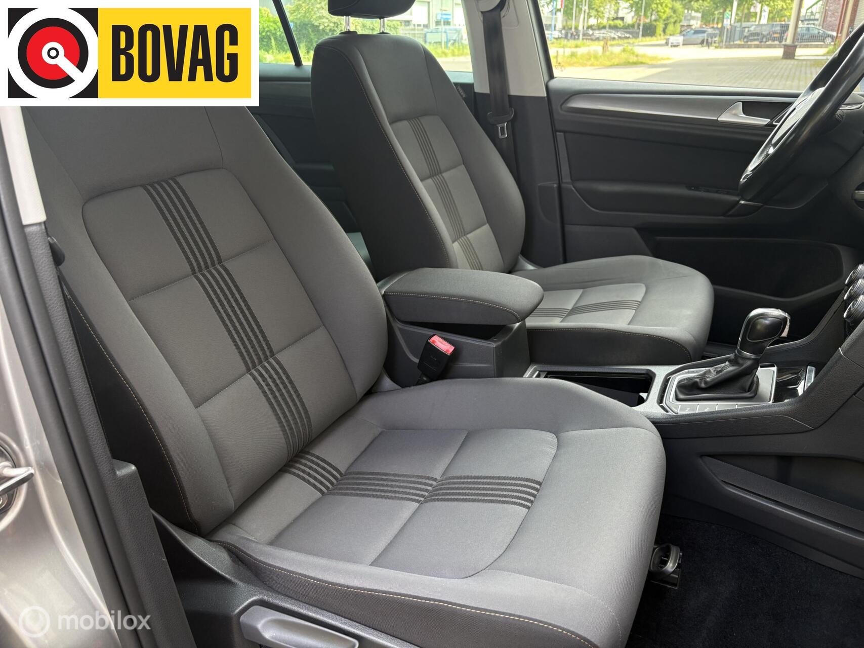 Foto van Volkswagen Golf Sportsvan